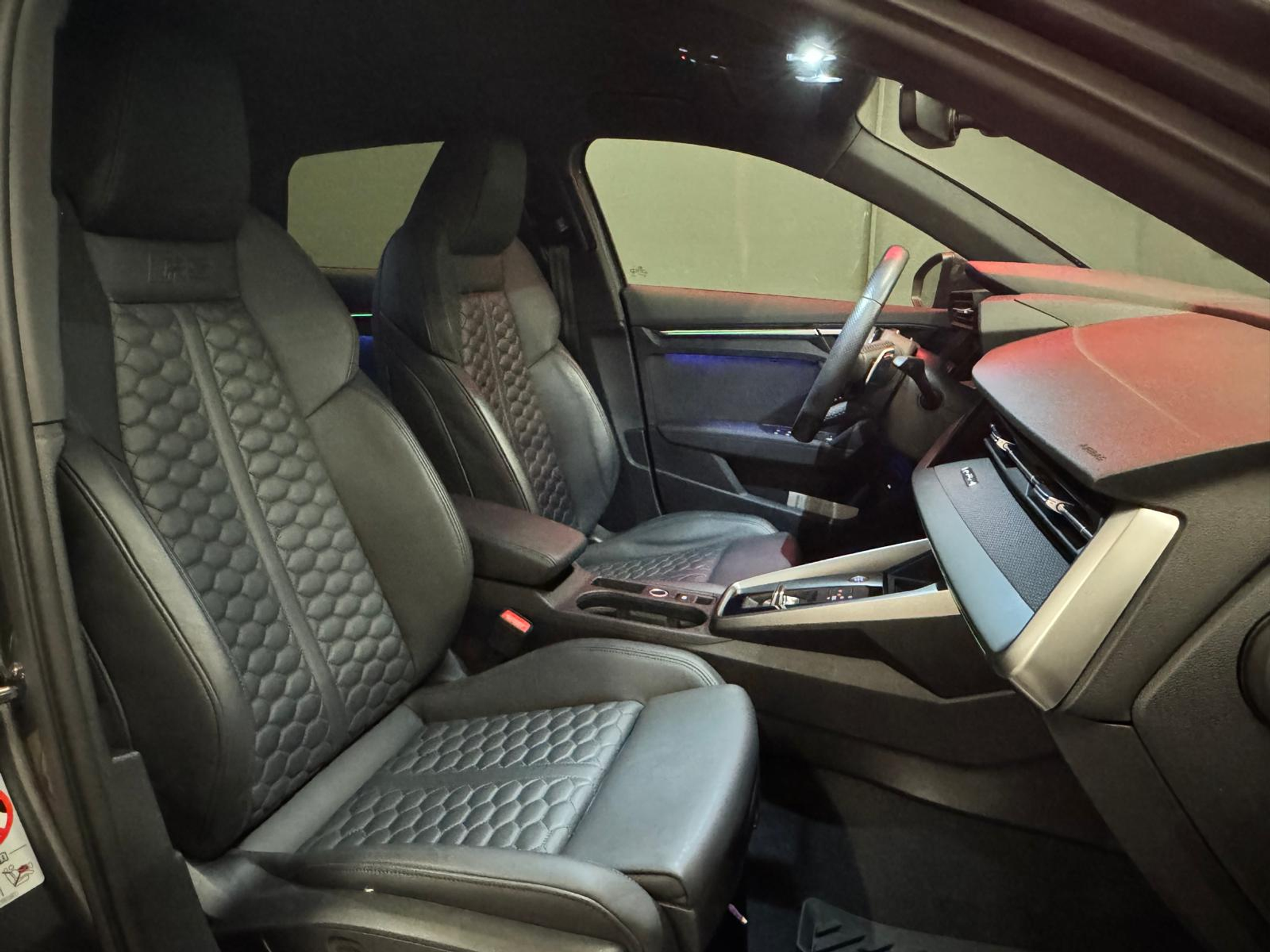 listing desktop thumbnail image 15