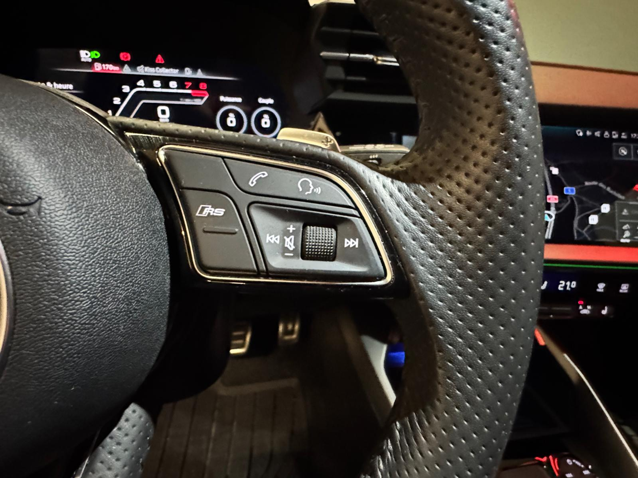 listing desktop thumbnail image 22