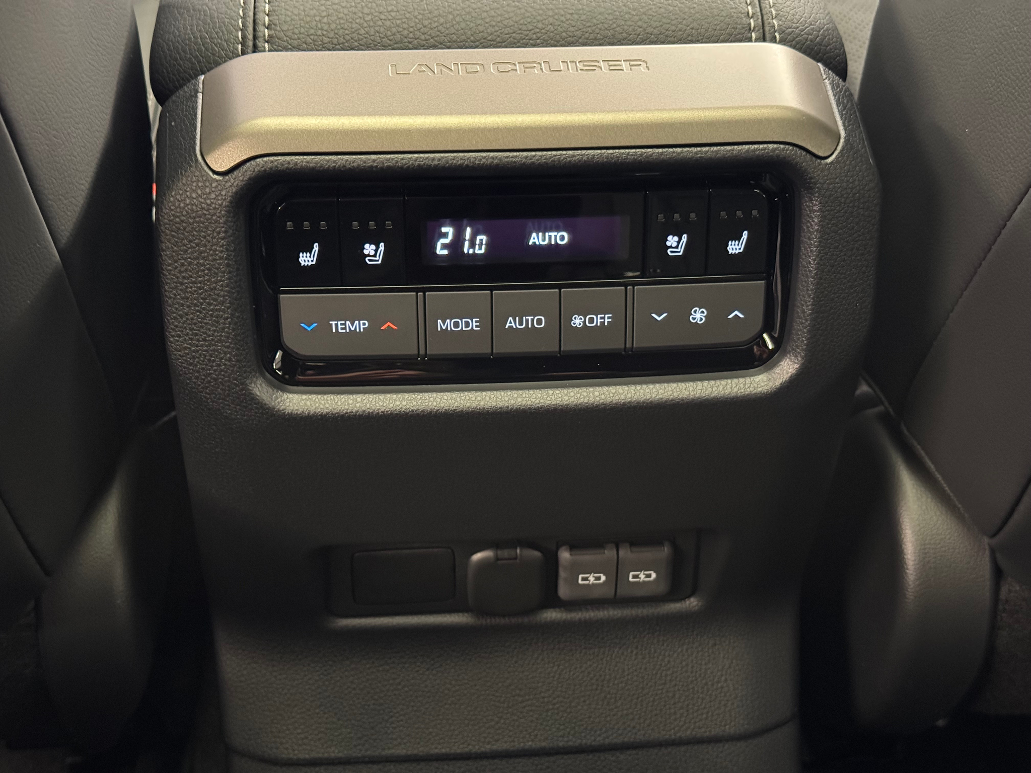 listing desktop thumbnail image 16