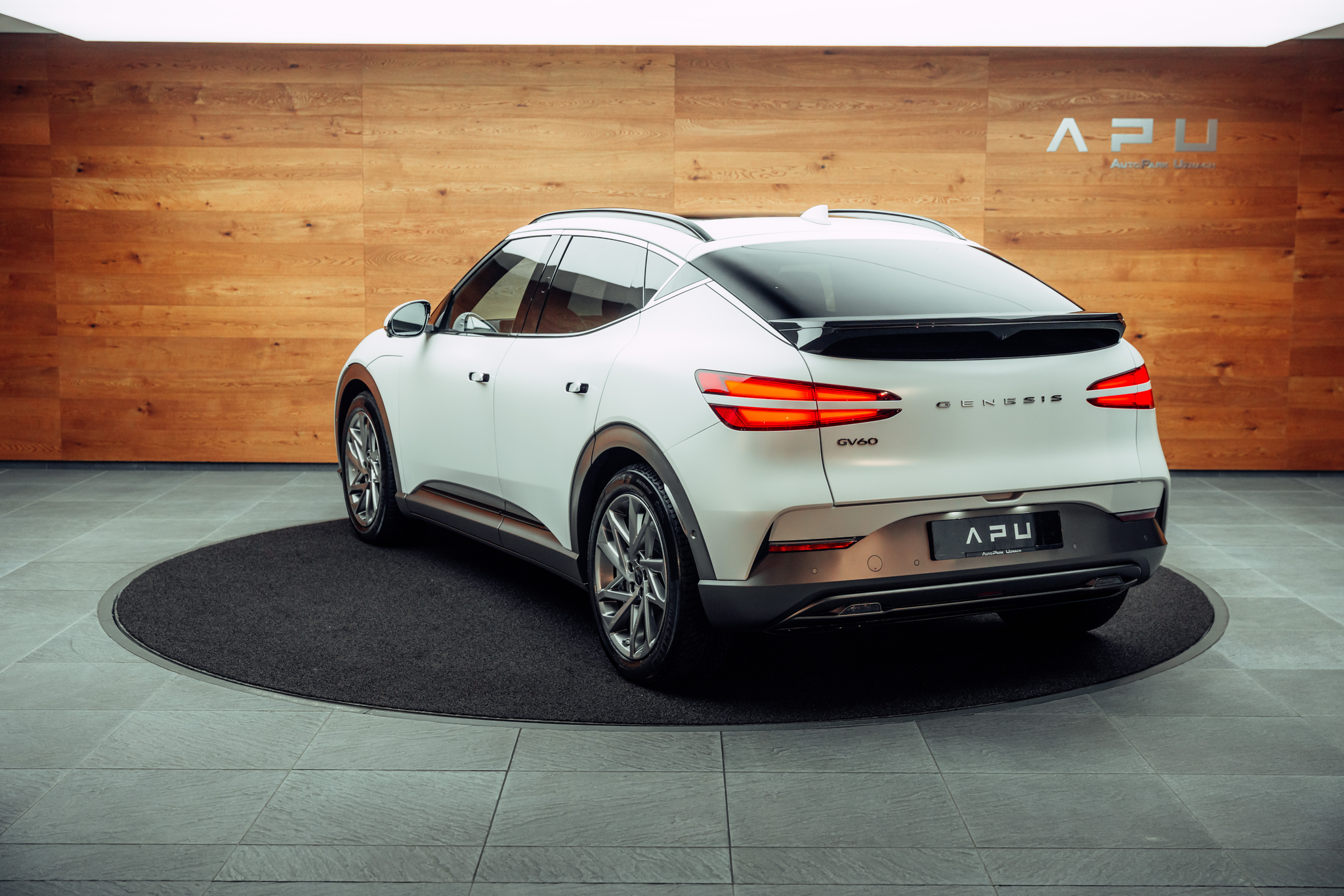 listing desktop thumbnail image 2