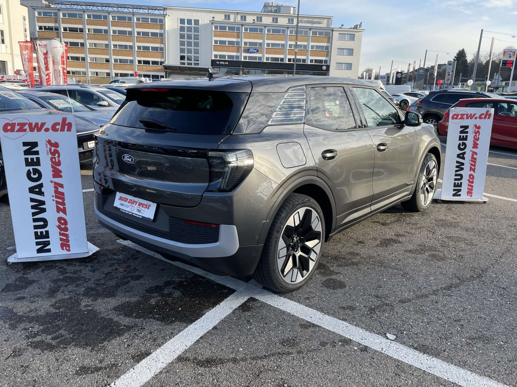 listing desktop thumbnail image 2