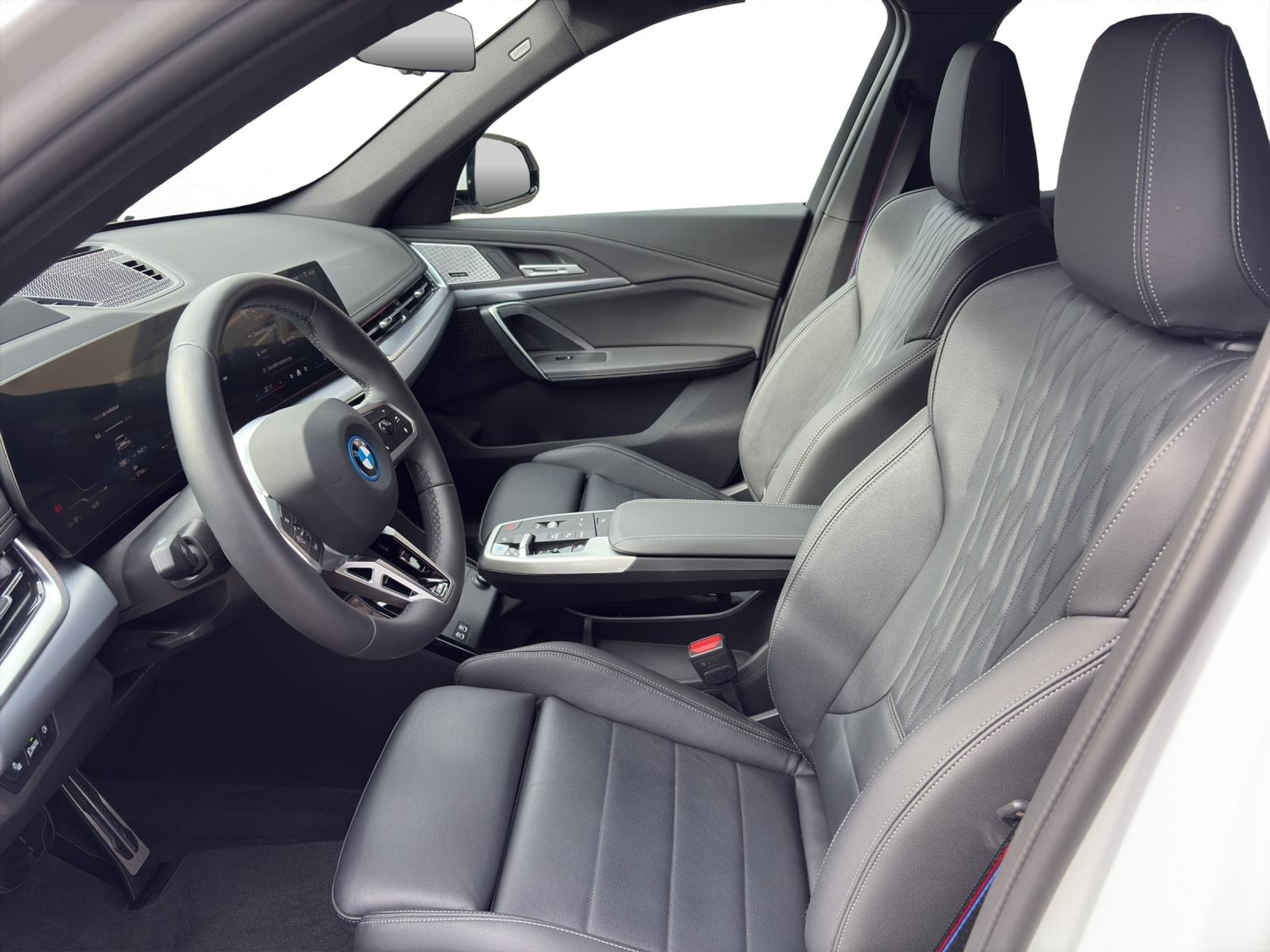 listing desktop thumbnail image 9