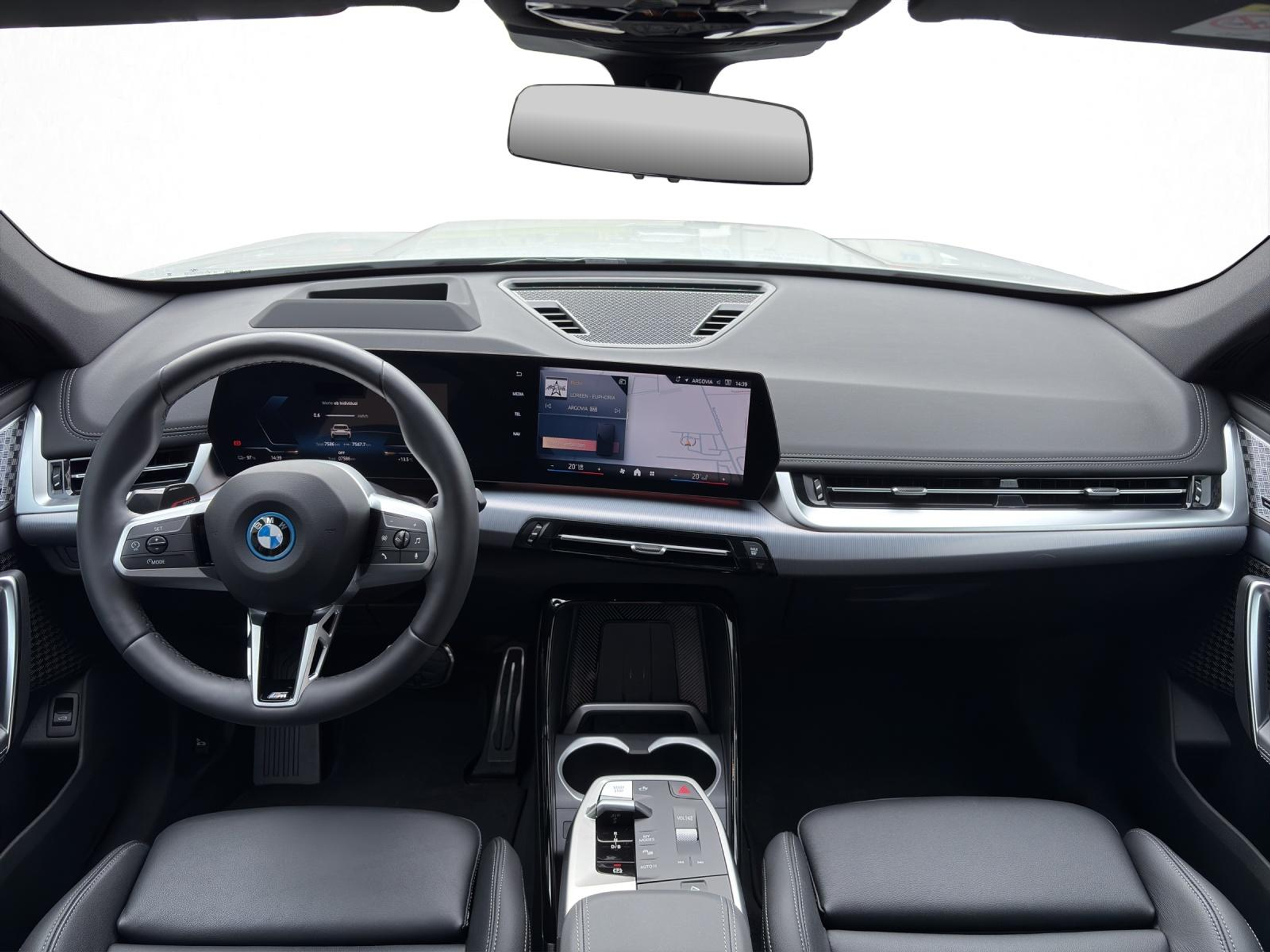 listing desktop thumbnail image 12