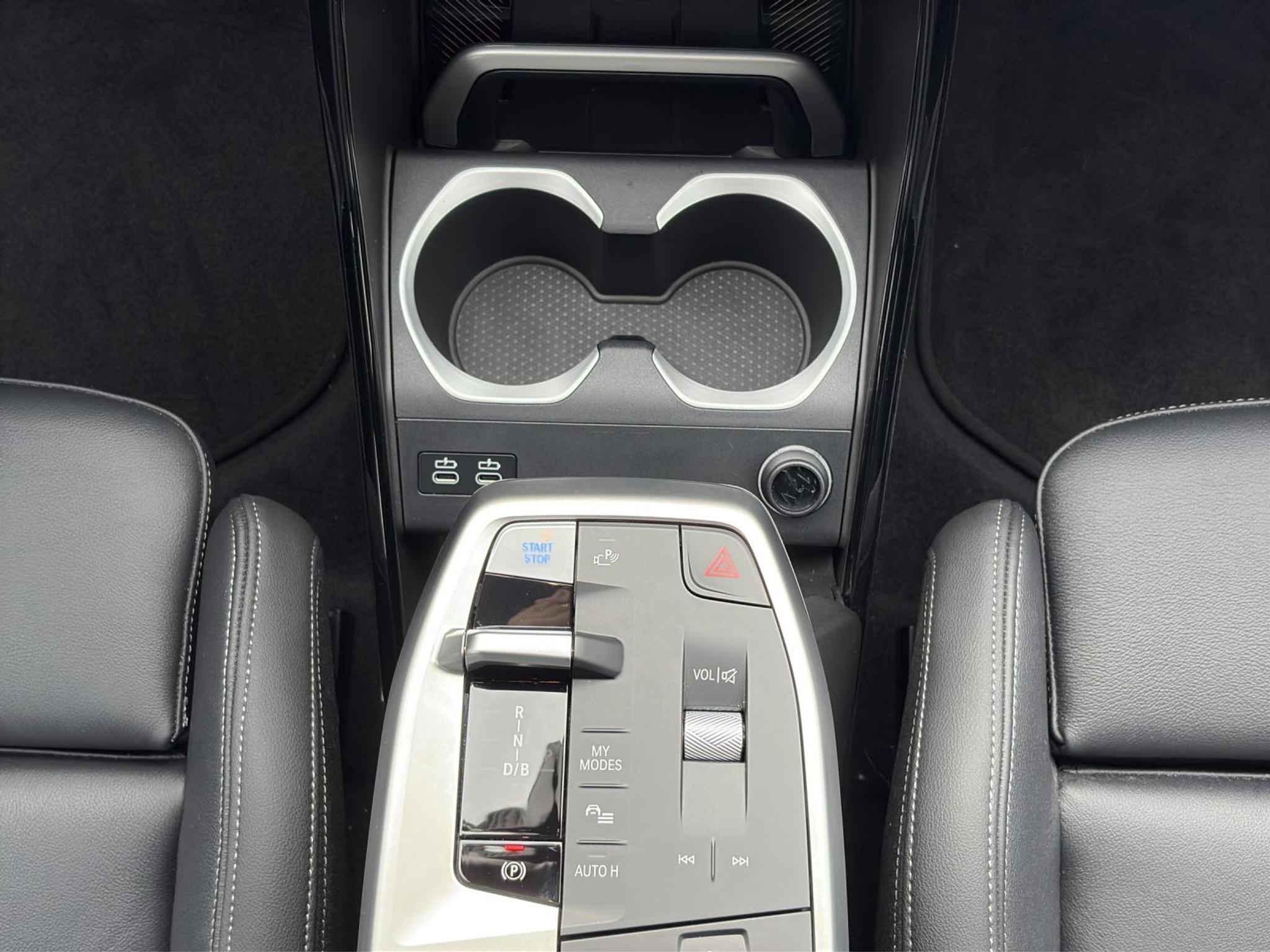 listing desktop thumbnail image 21