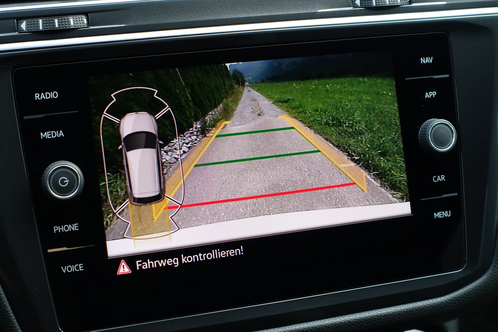 listing desktop thumbnail image 25