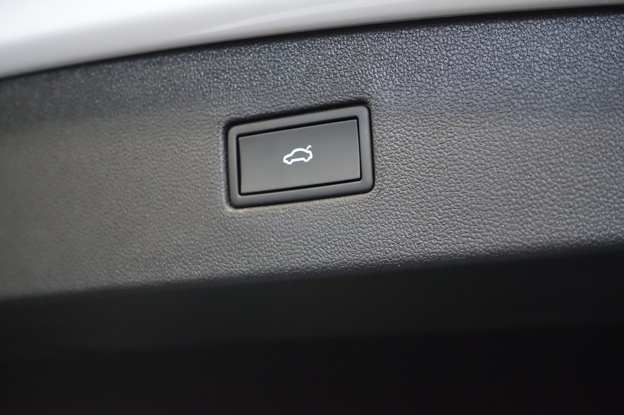 listing desktop thumbnail image 24