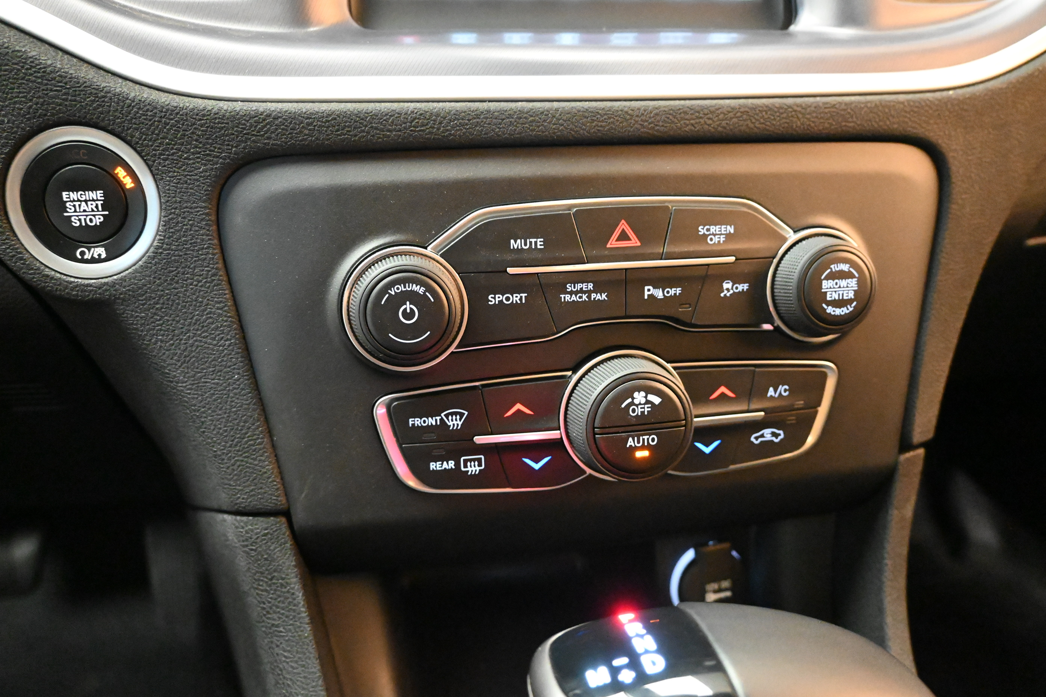 listing desktop thumbnail image 16