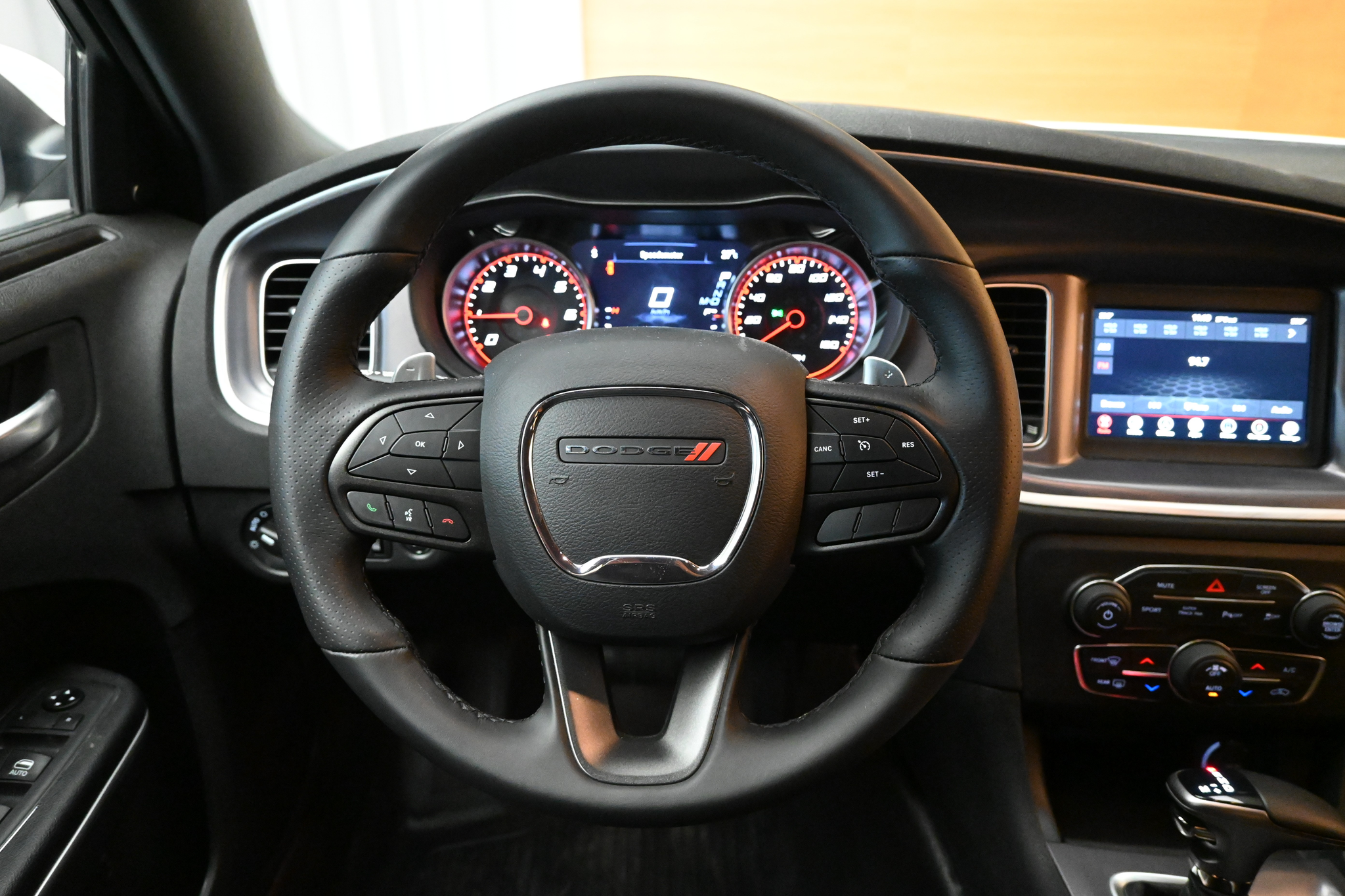 listing desktop thumbnail image 10