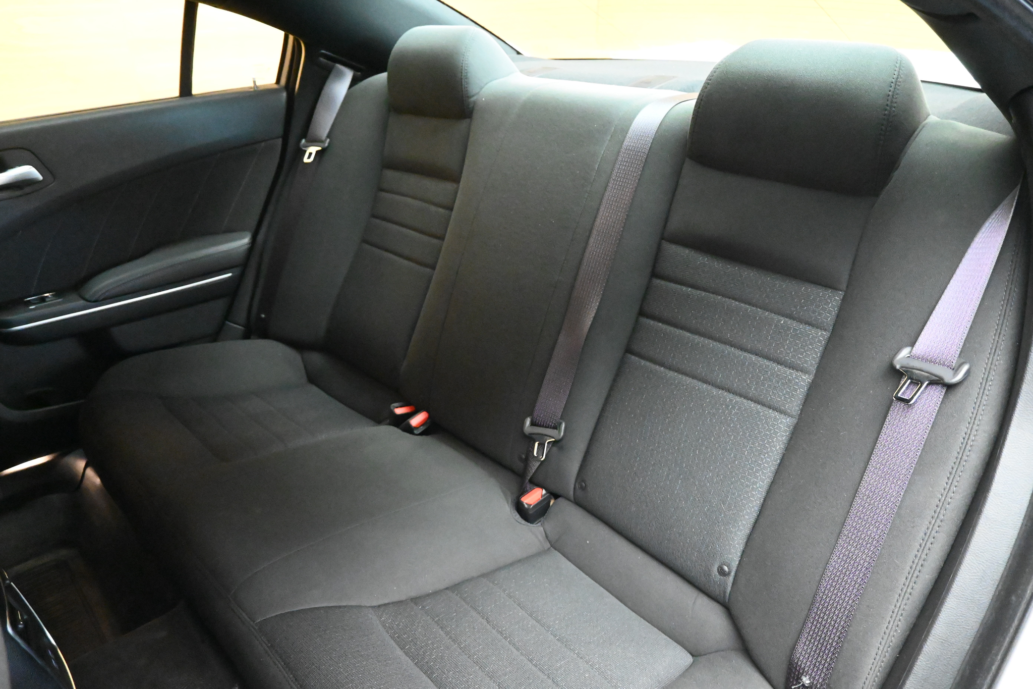 listing desktop thumbnail image 7