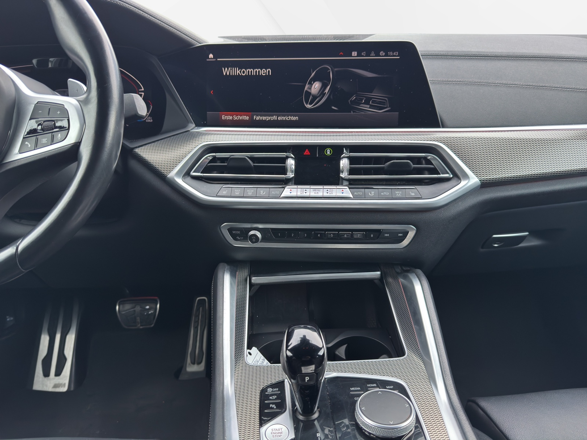 listing desktop thumbnail image 16