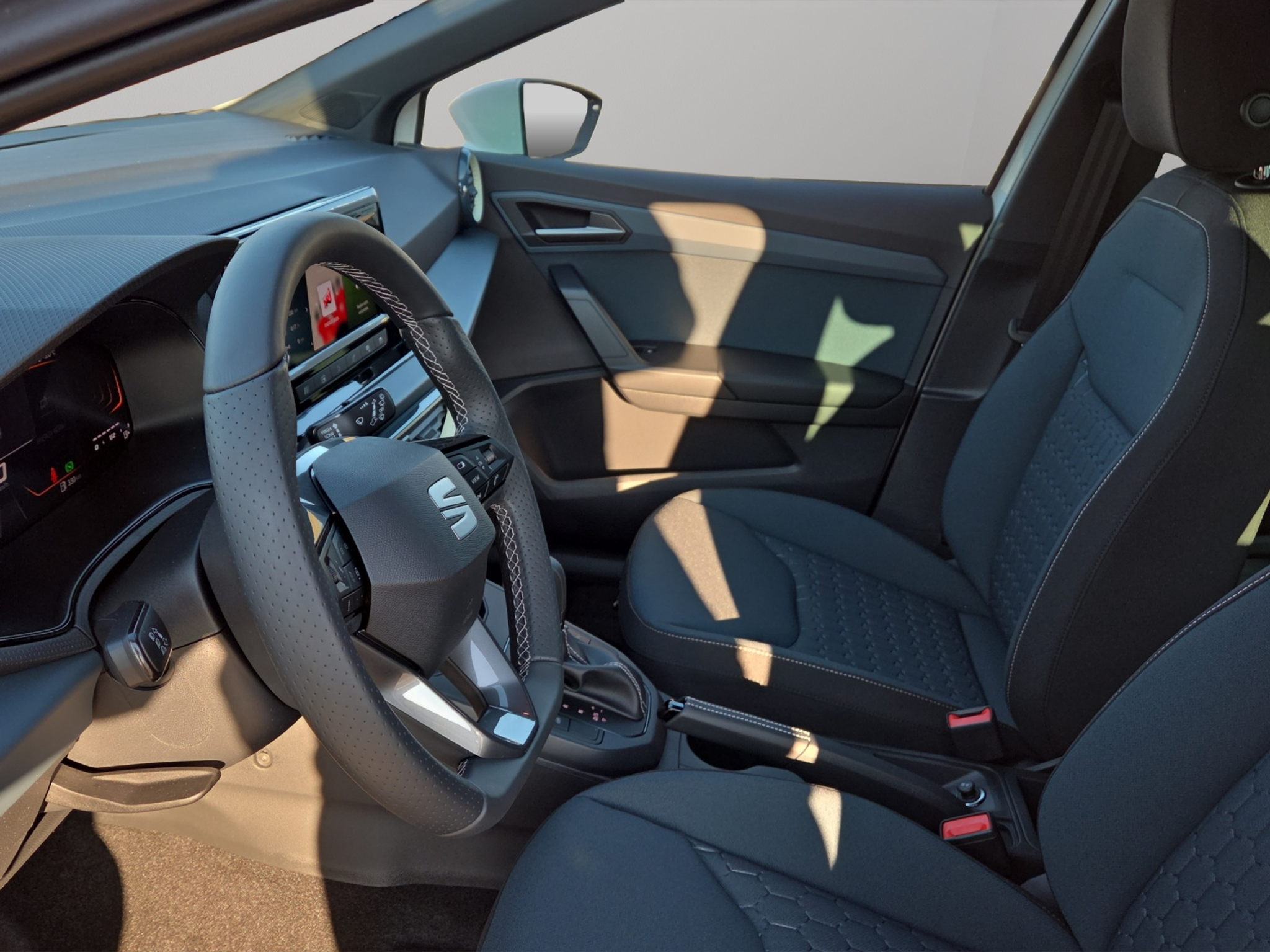 listing desktop thumbnail image 5