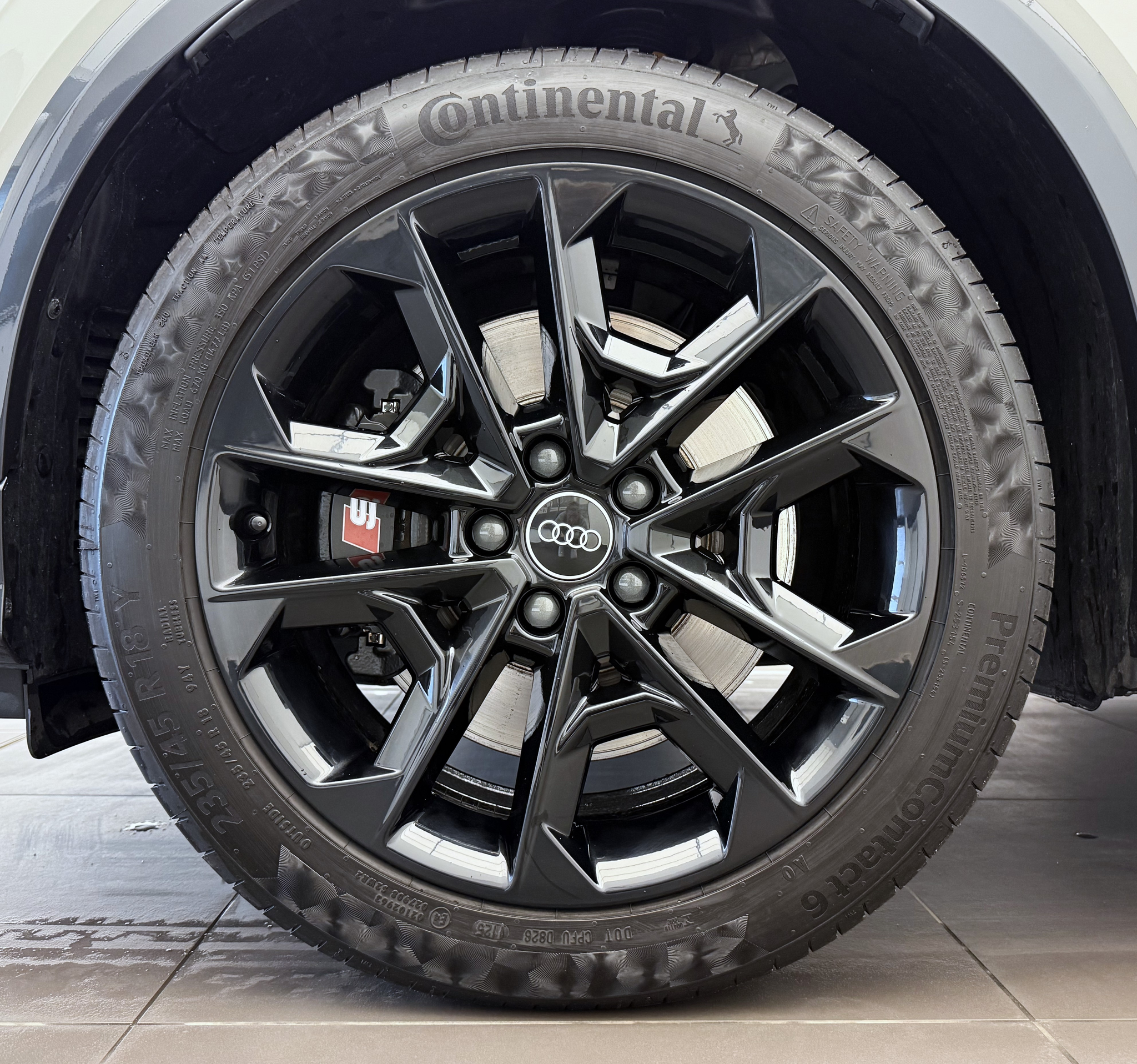 listing desktop thumbnail image 2