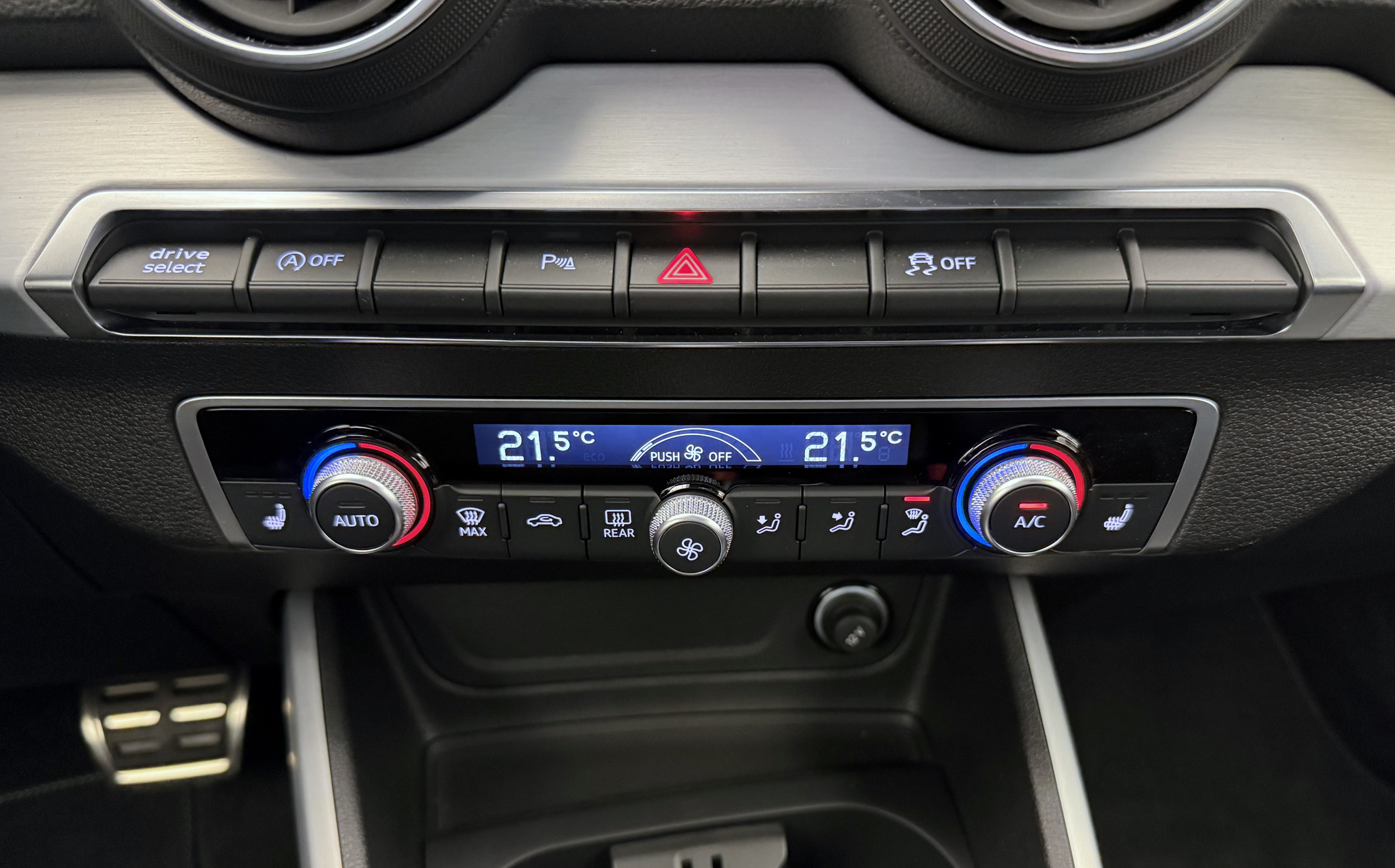 listing desktop thumbnail image 12