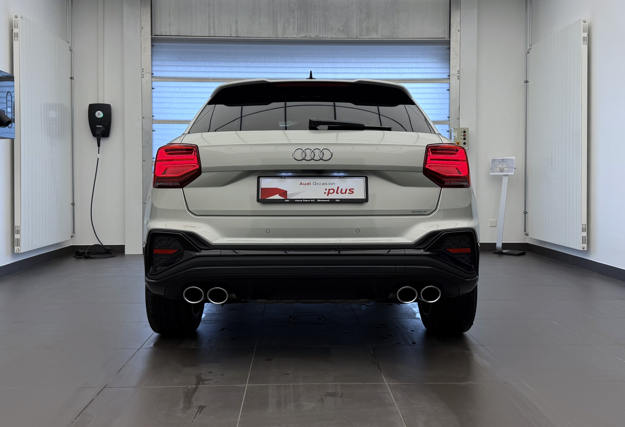 listing desktop thumbnail image 23