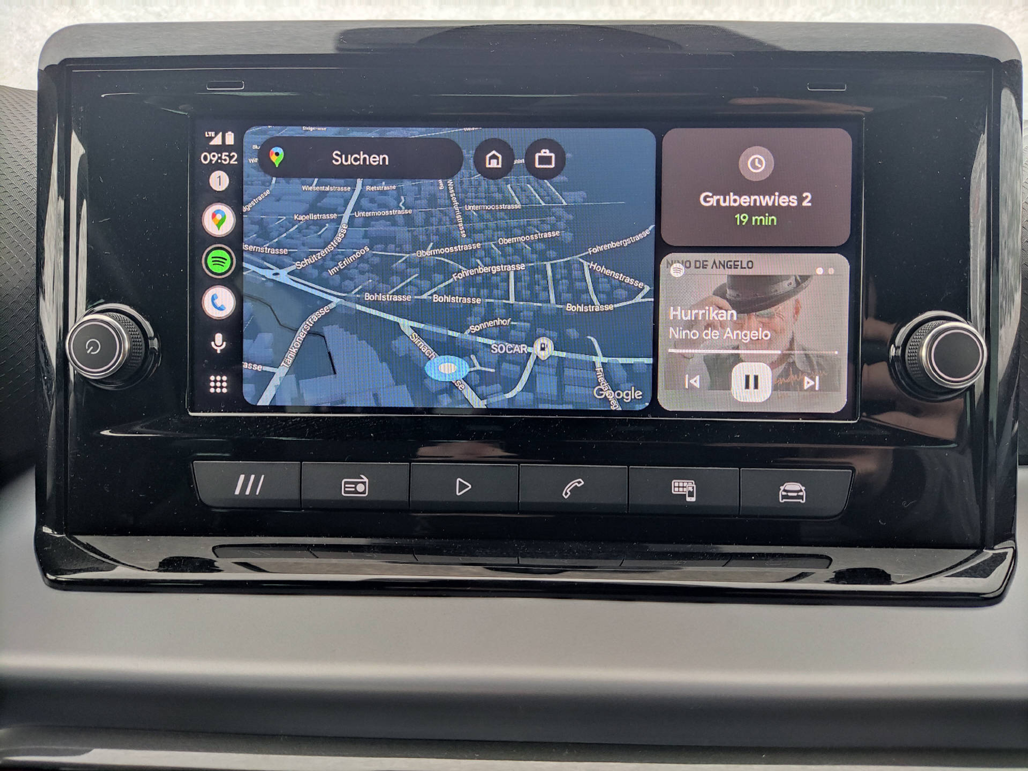 listing desktop thumbnail image 9