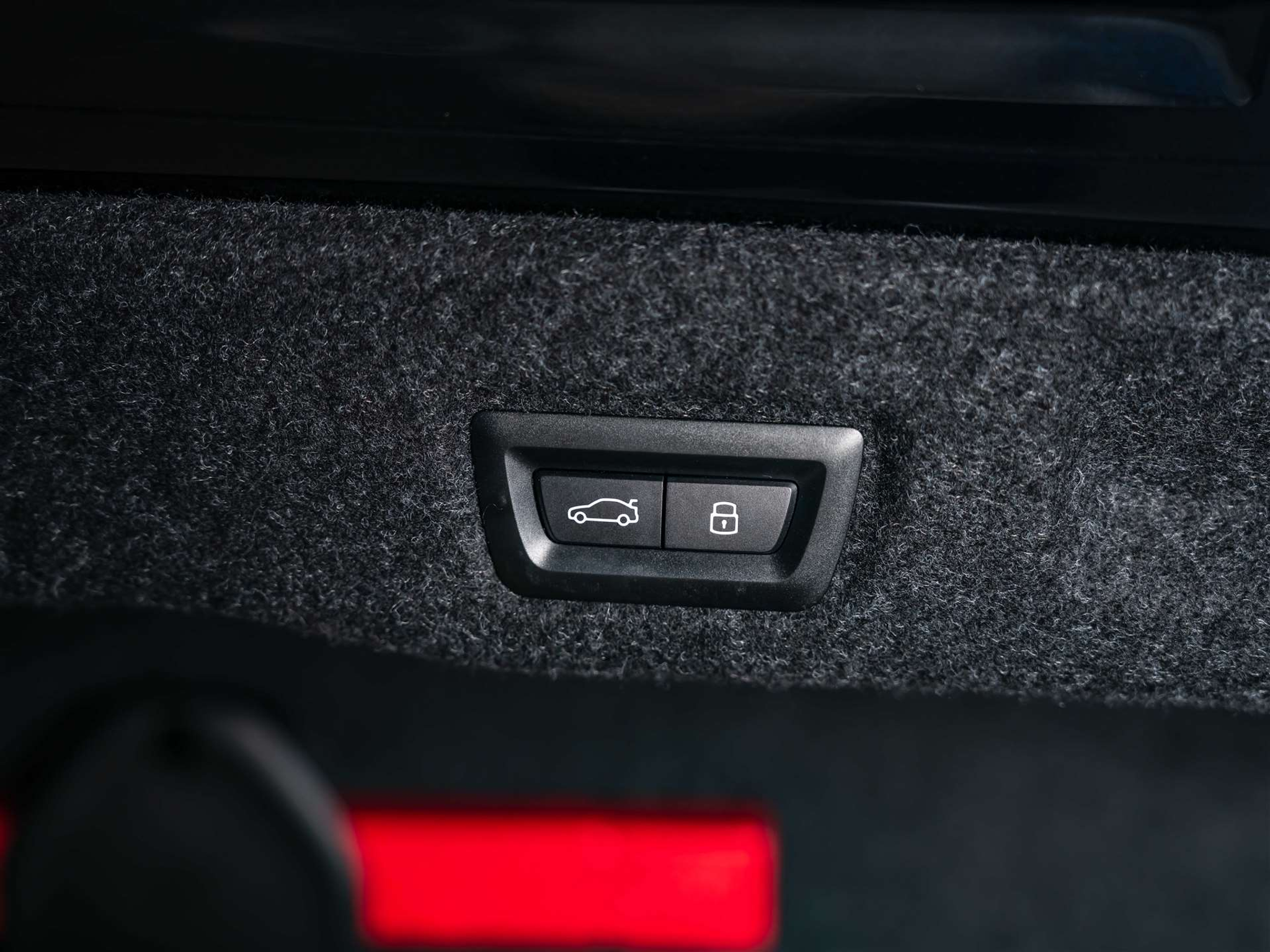 listing desktop thumbnail image 57