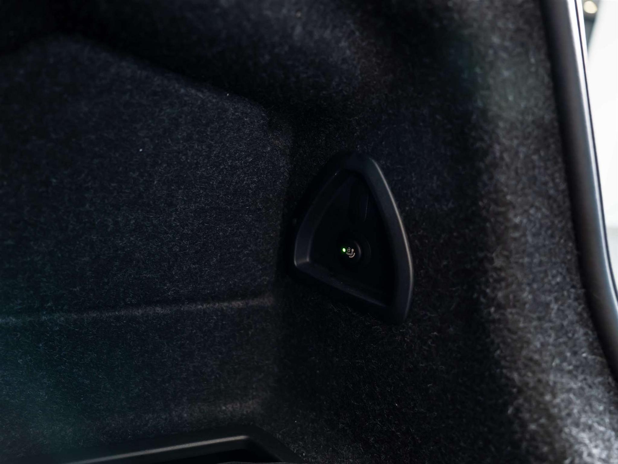 listing desktop thumbnail image 58