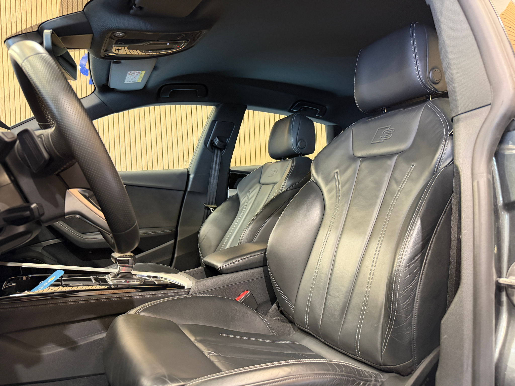 listing desktop thumbnail image 16