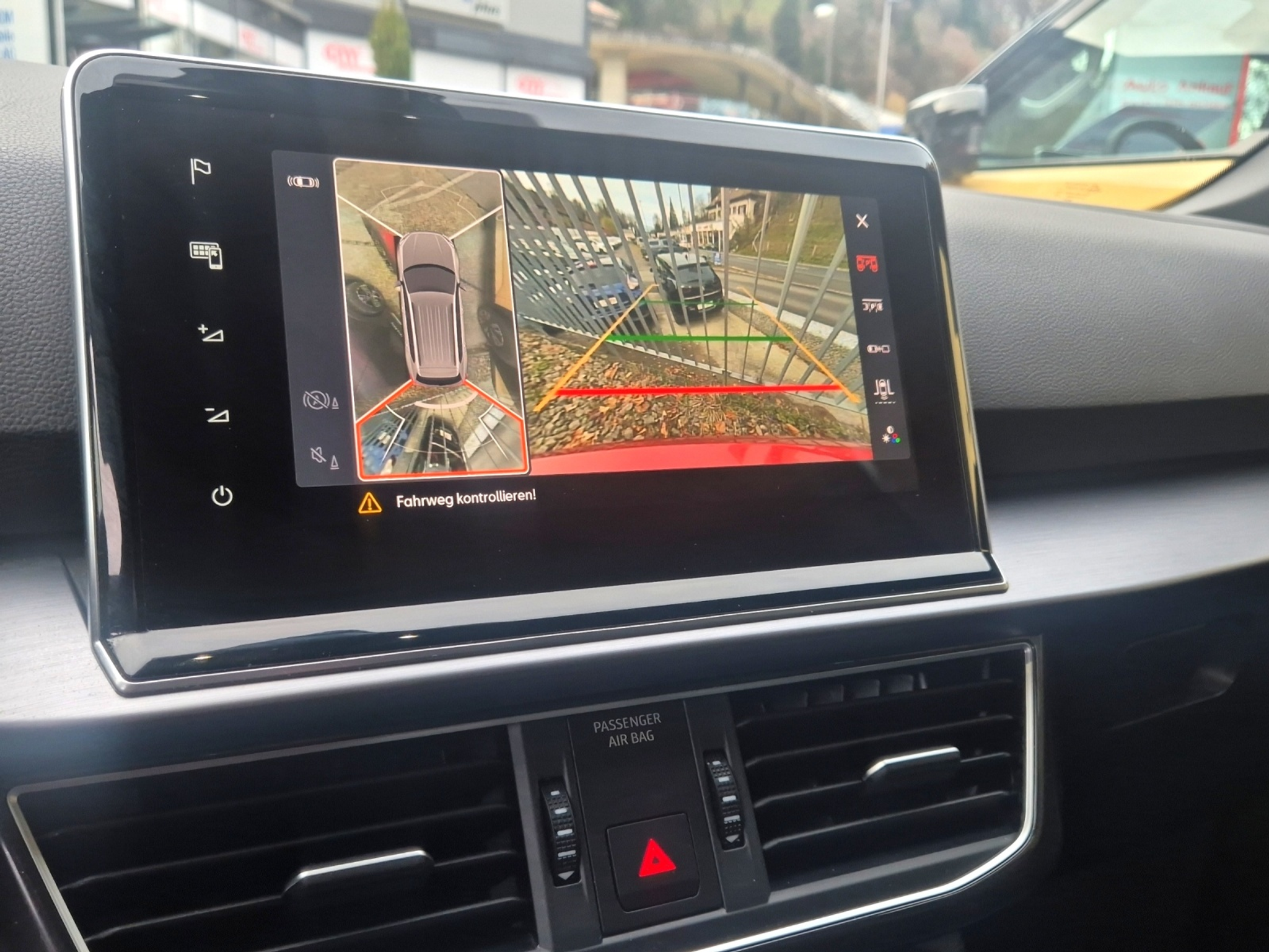 listing desktop thumbnail image 23