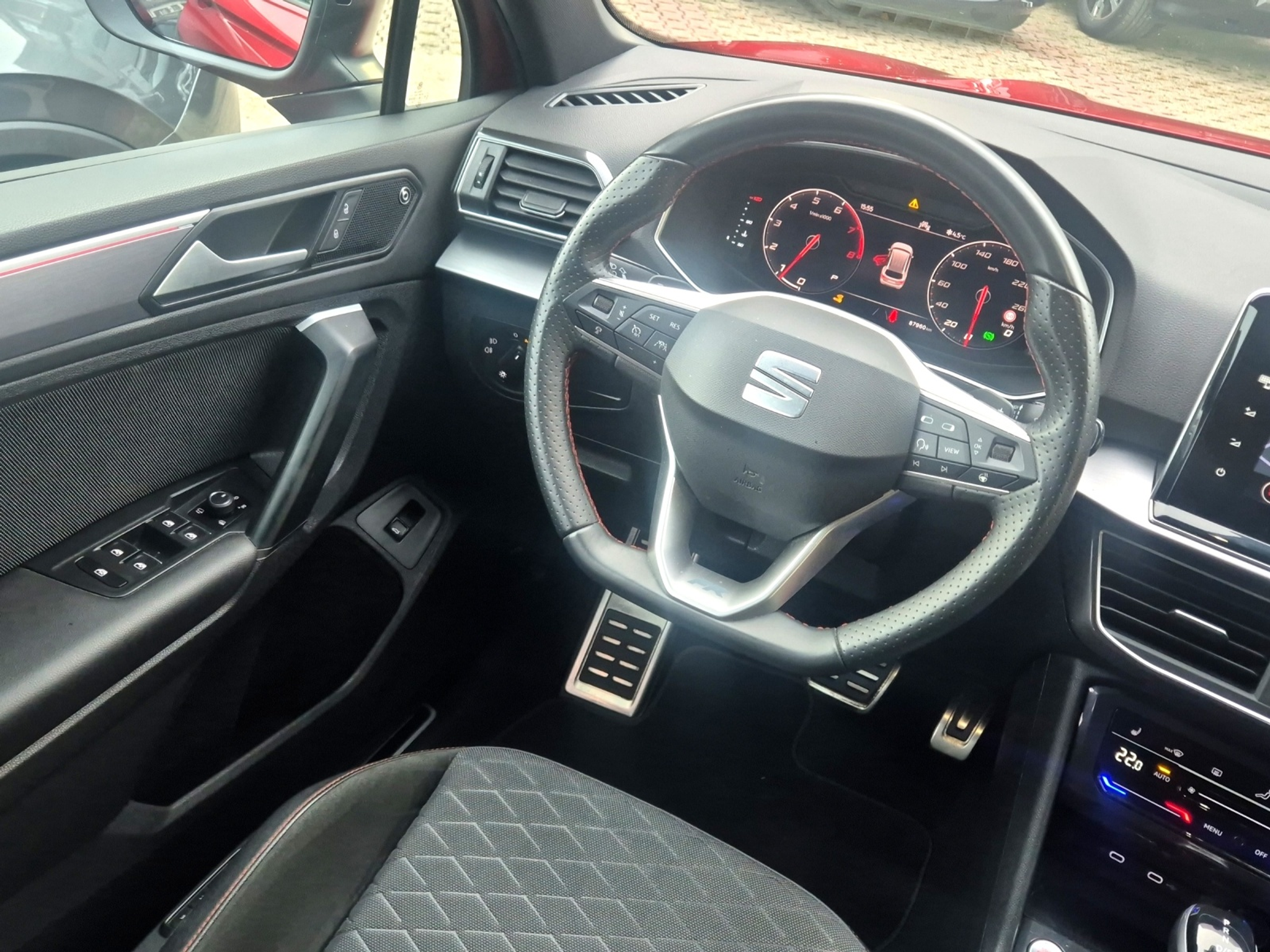 listing desktop thumbnail image 19