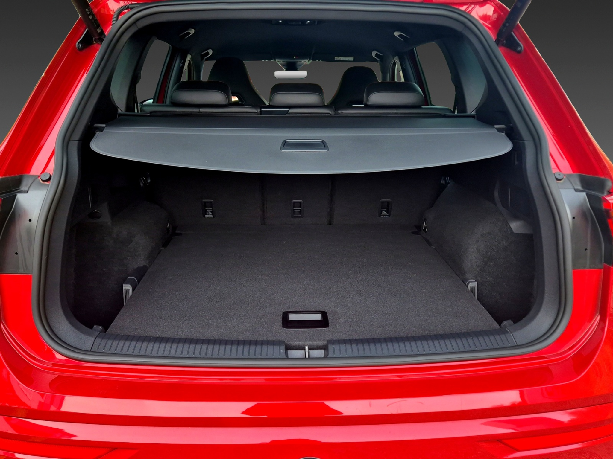 listing desktop thumbnail image 4