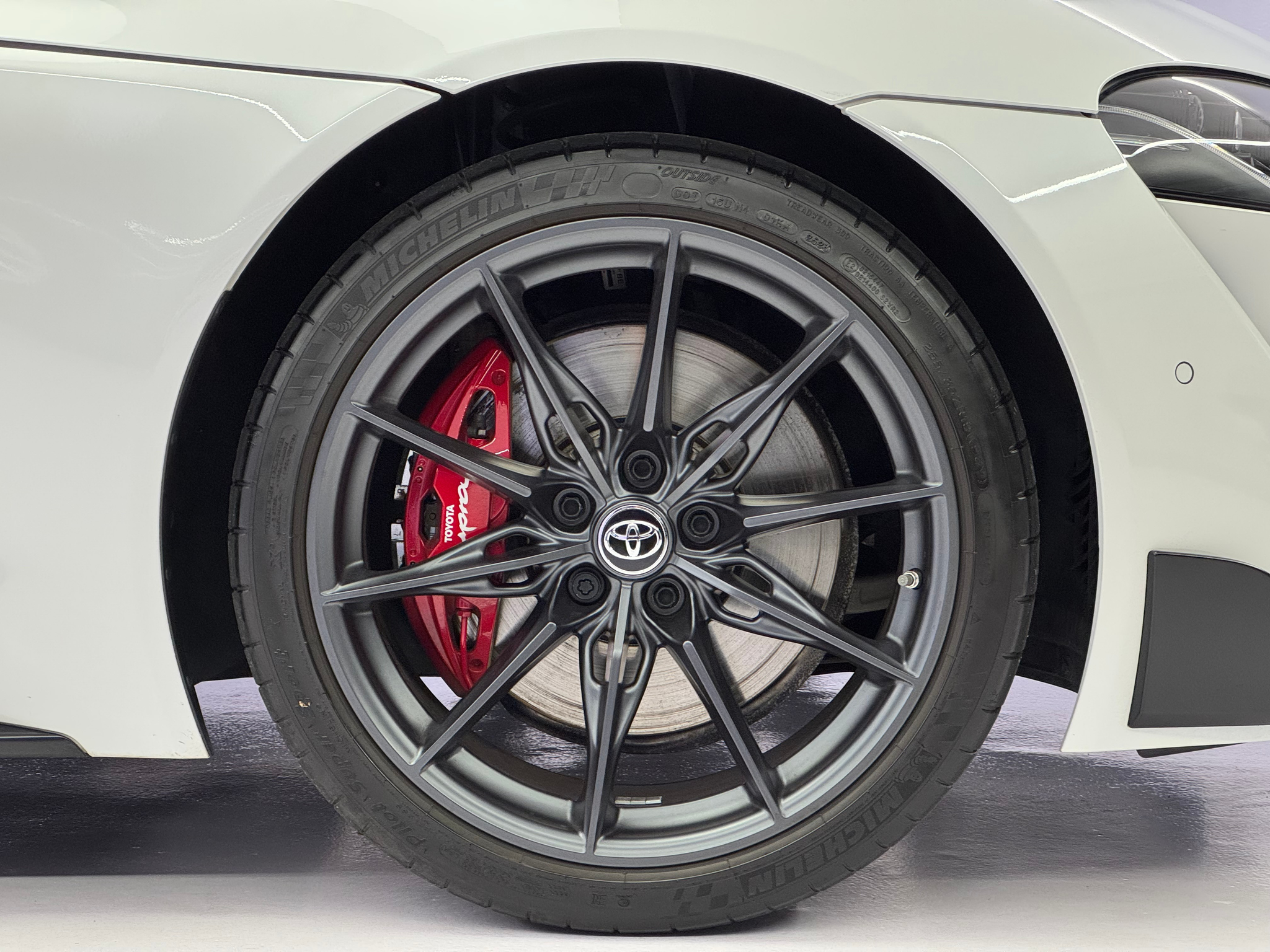 listing desktop thumbnail image 13