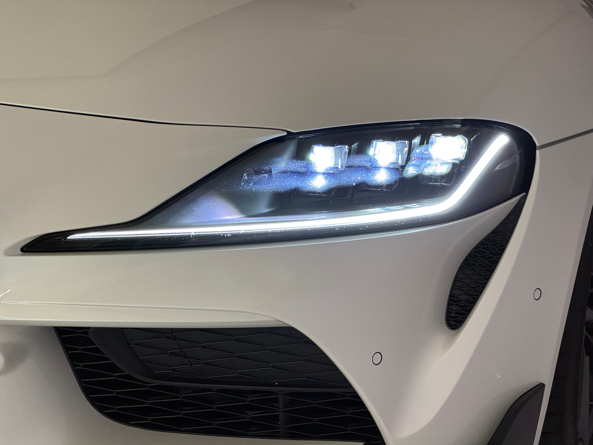 listing desktop thumbnail image 17