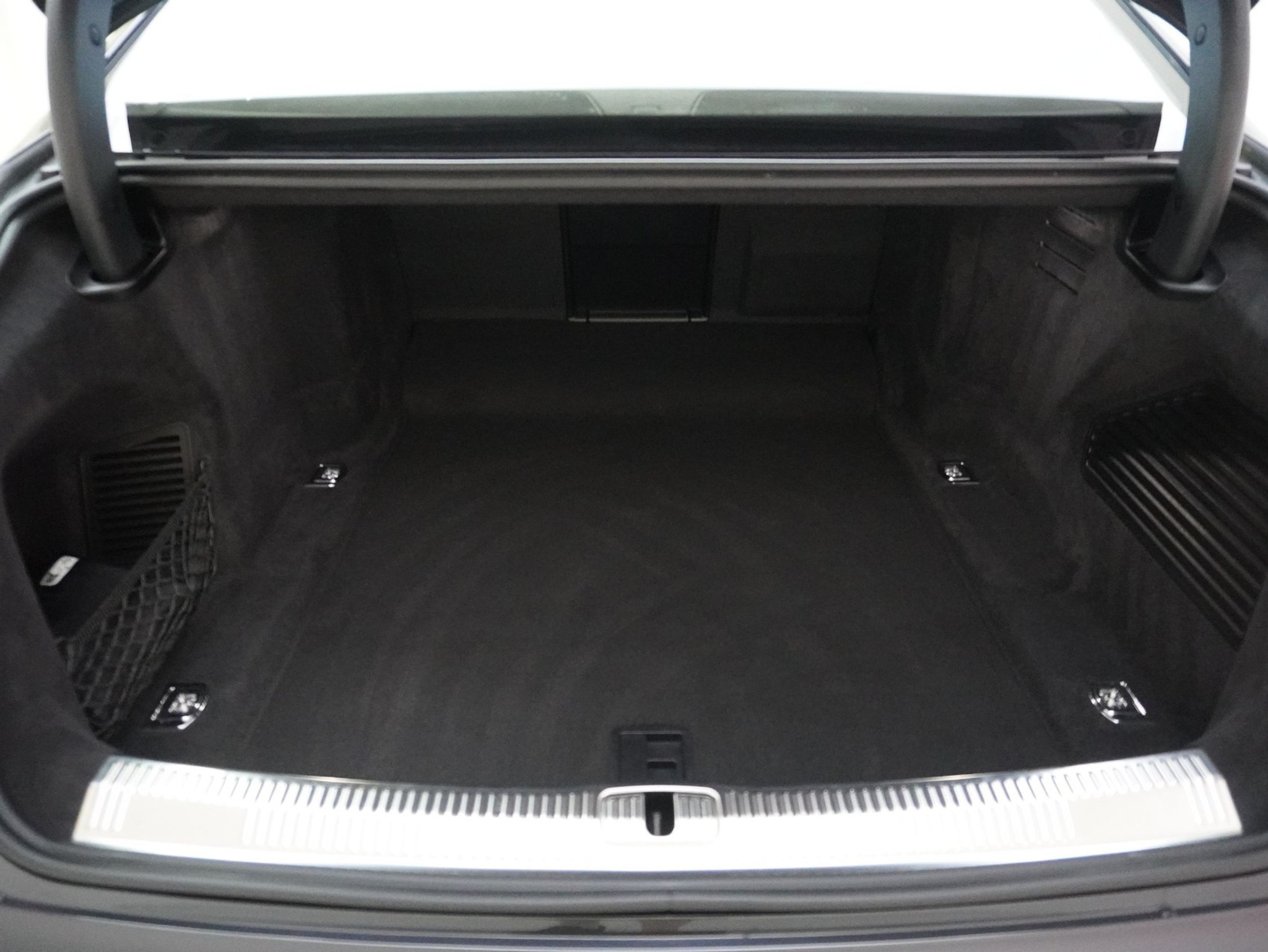 listing desktop thumbnail image 14