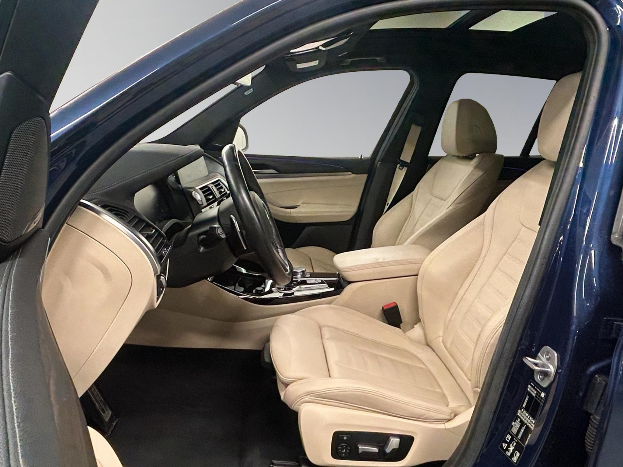 listing desktop thumbnail image 10