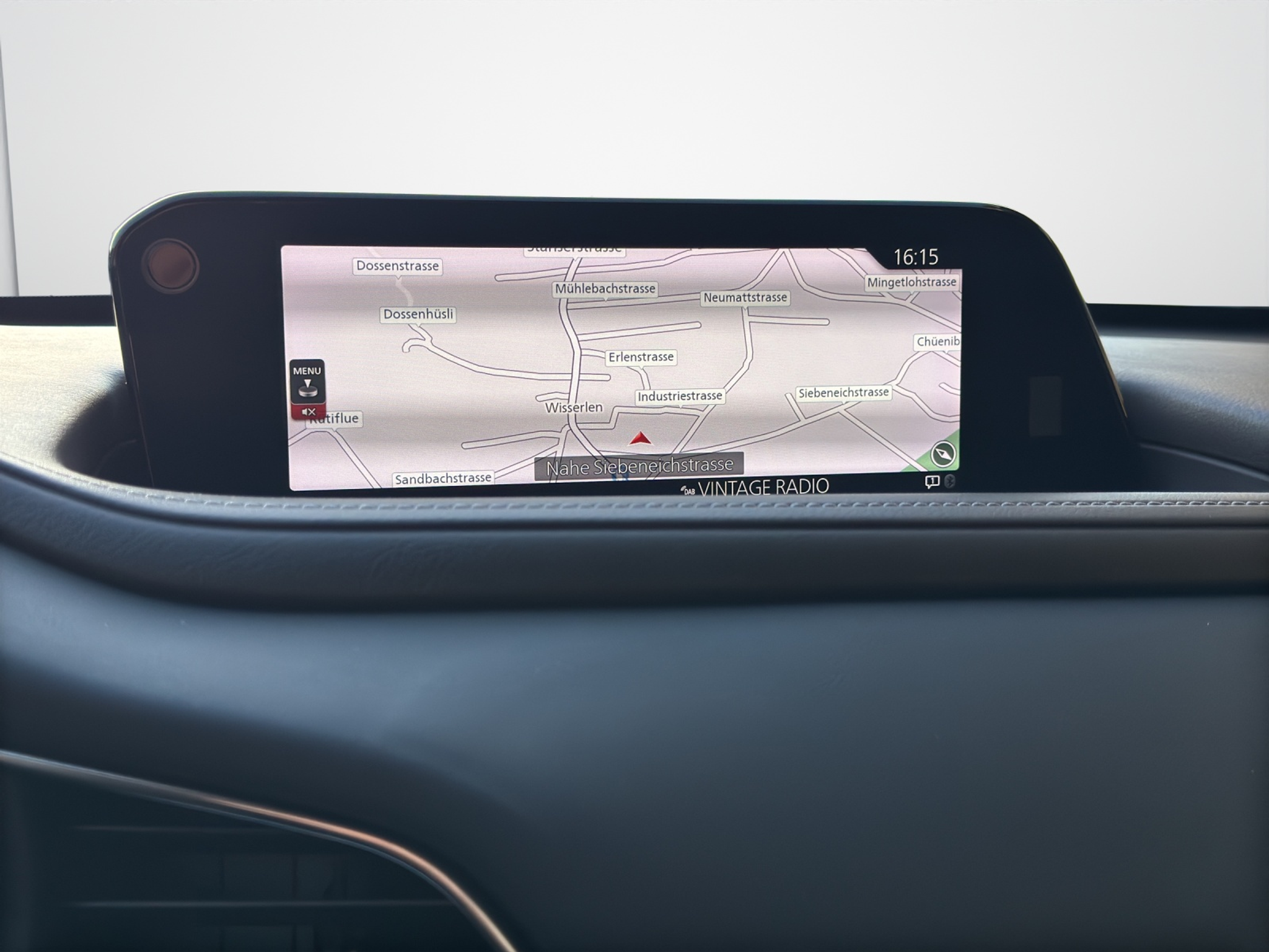 listing desktop thumbnail image 10