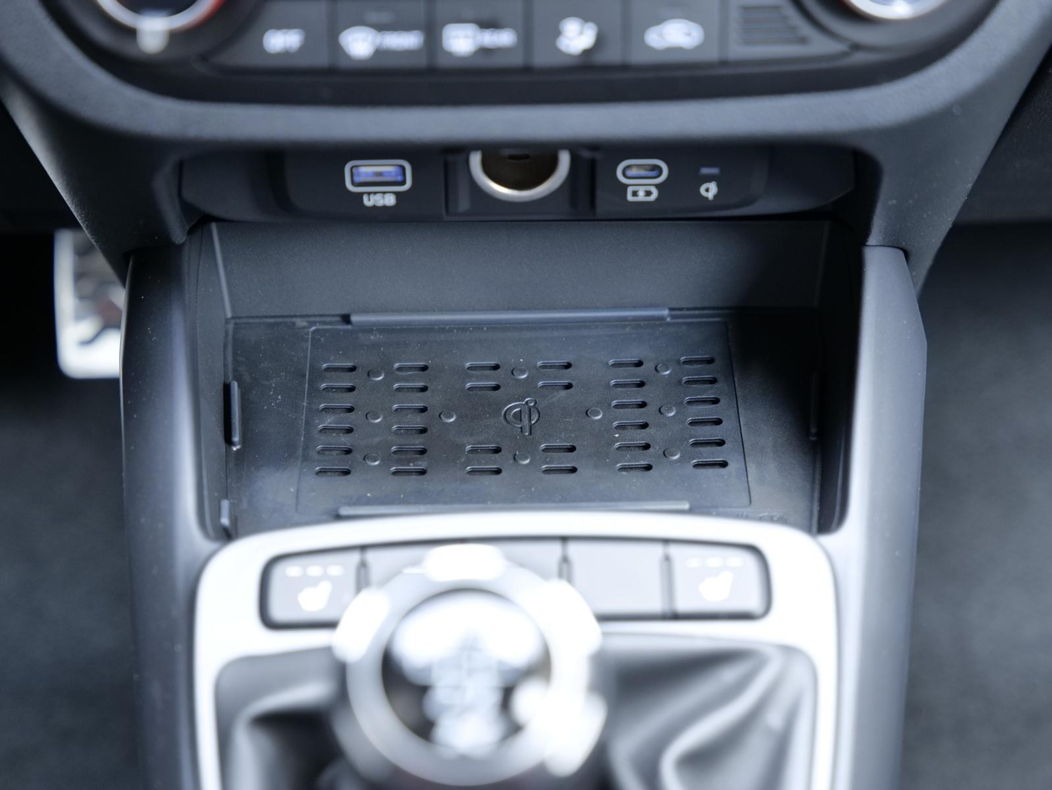 listing desktop thumbnail image 27