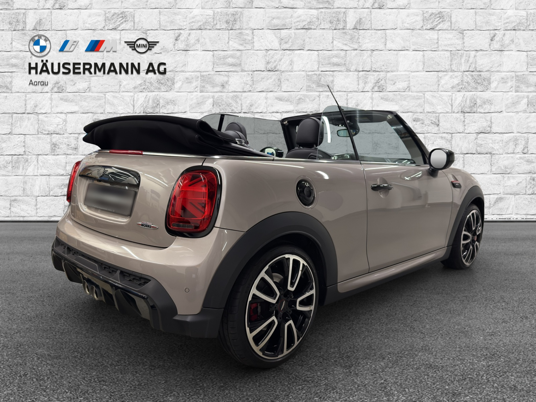 listing desktop thumbnail image 5