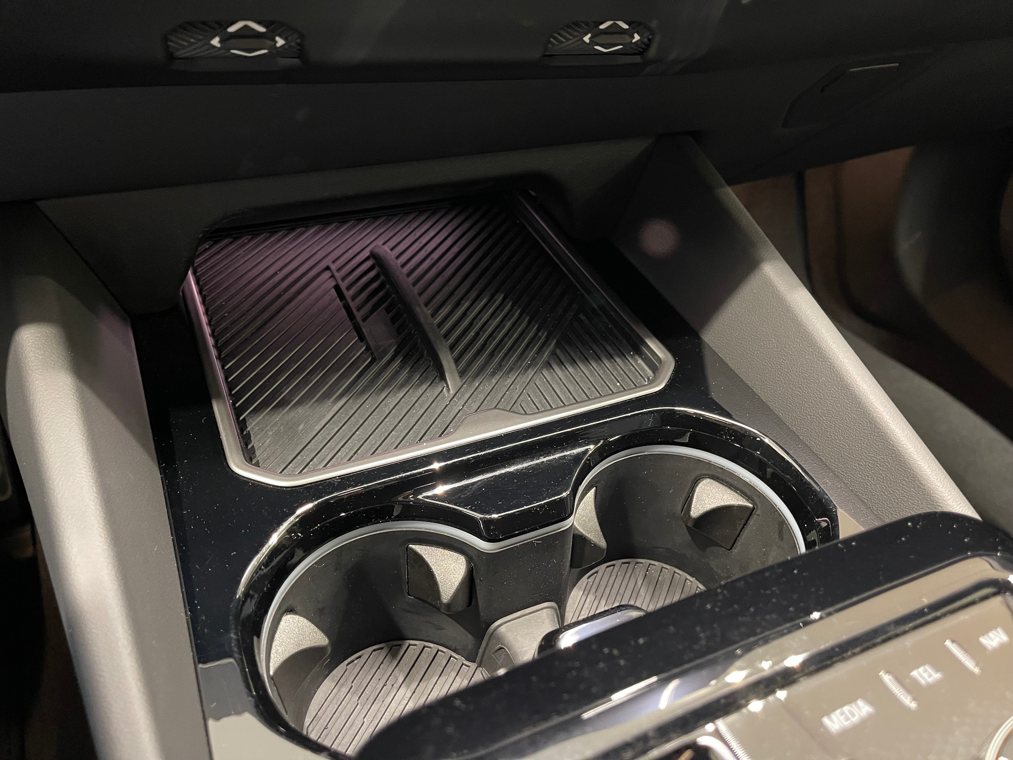 listing desktop thumbnail image 22