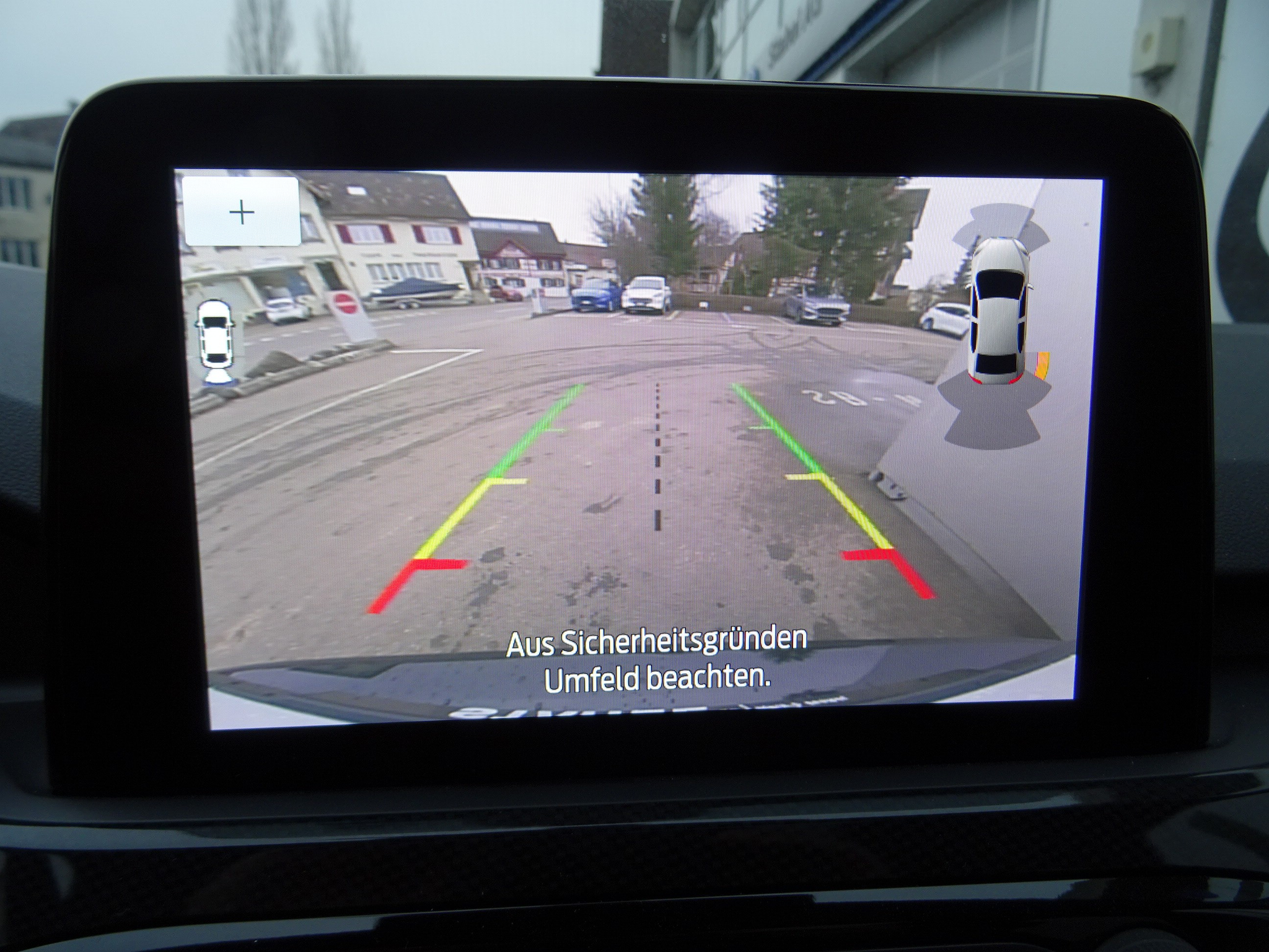 listing desktop thumbnail image 8