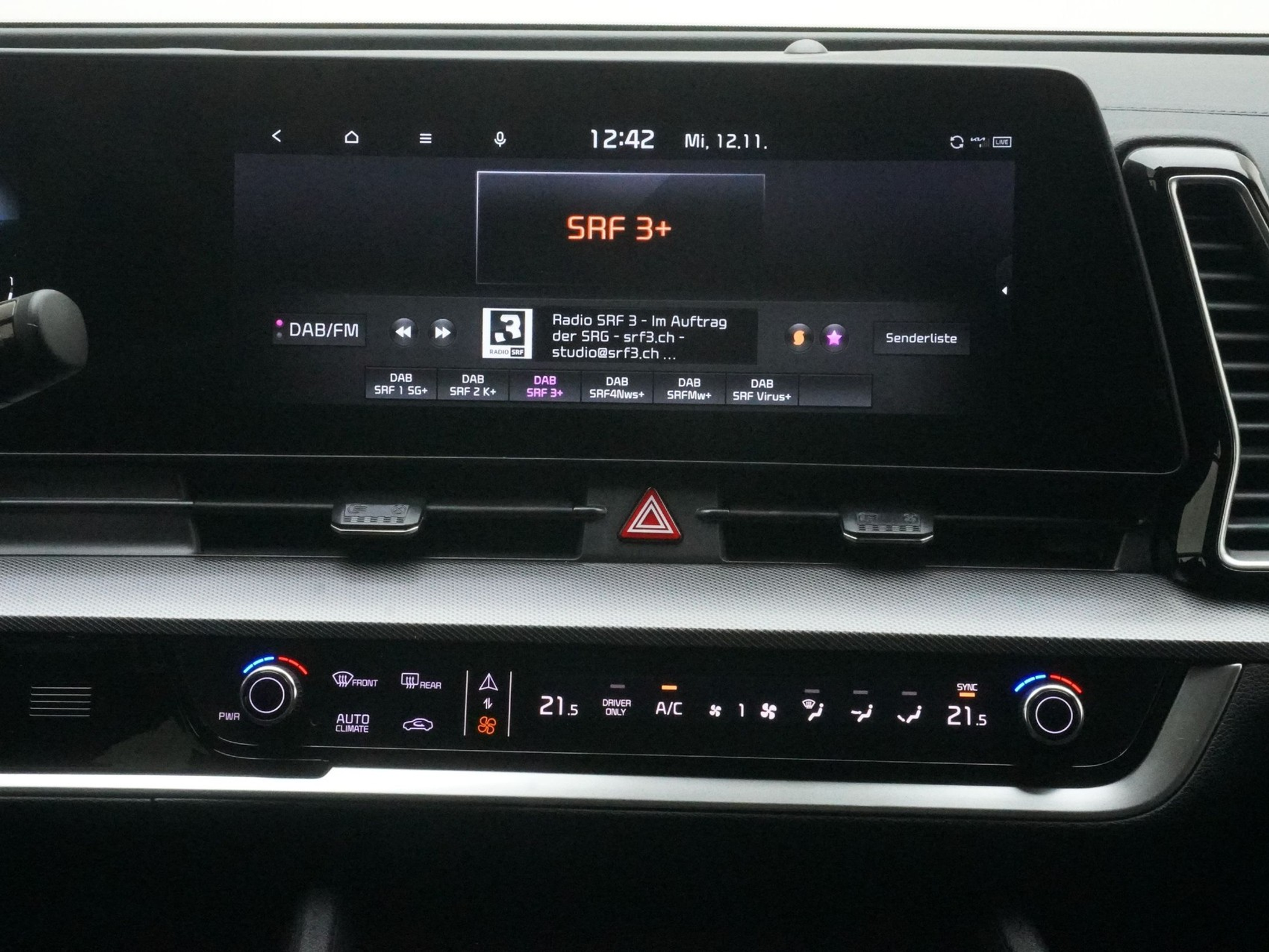 listing desktop thumbnail image 19