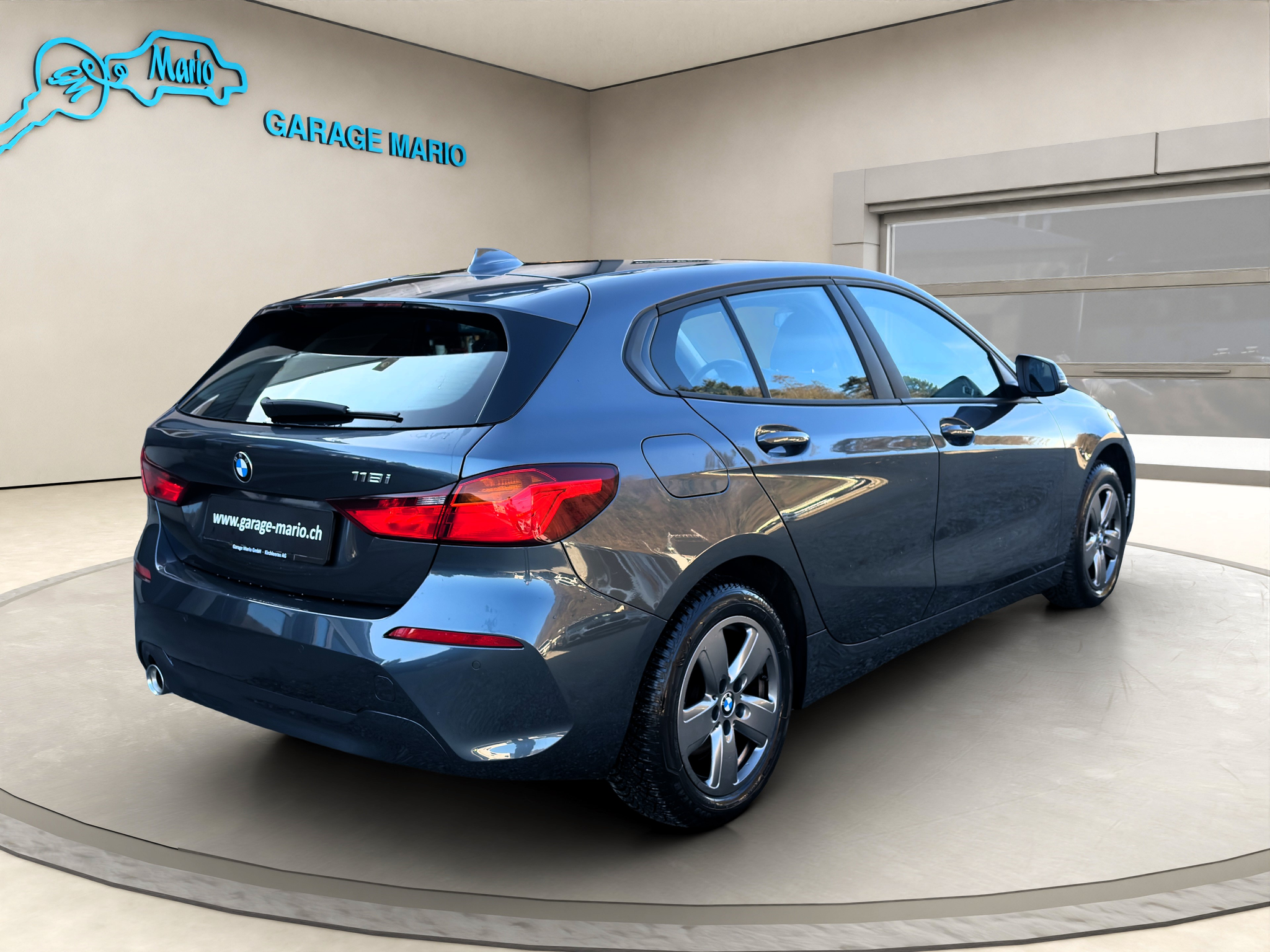 listing desktop thumbnail image 4