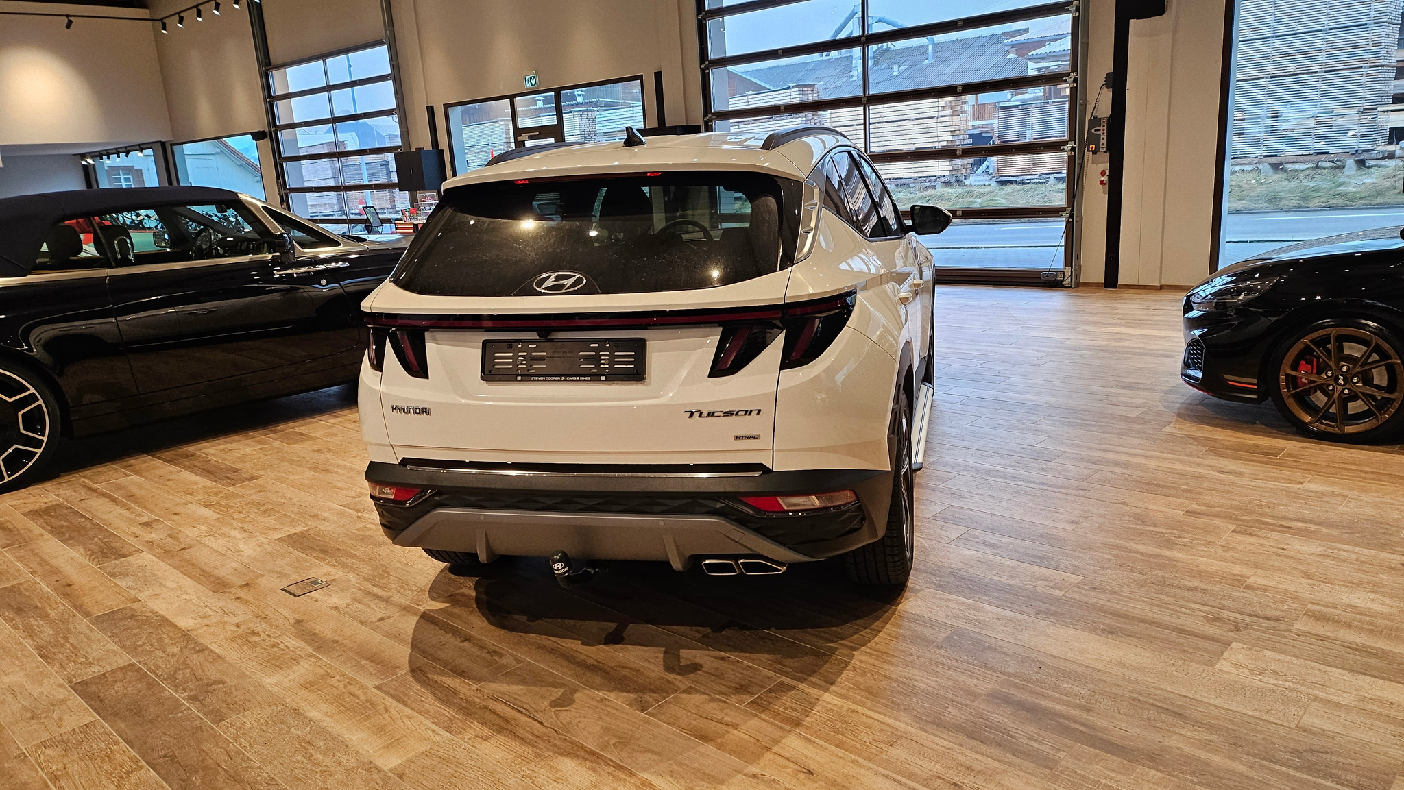 listing desktop thumbnail image 10