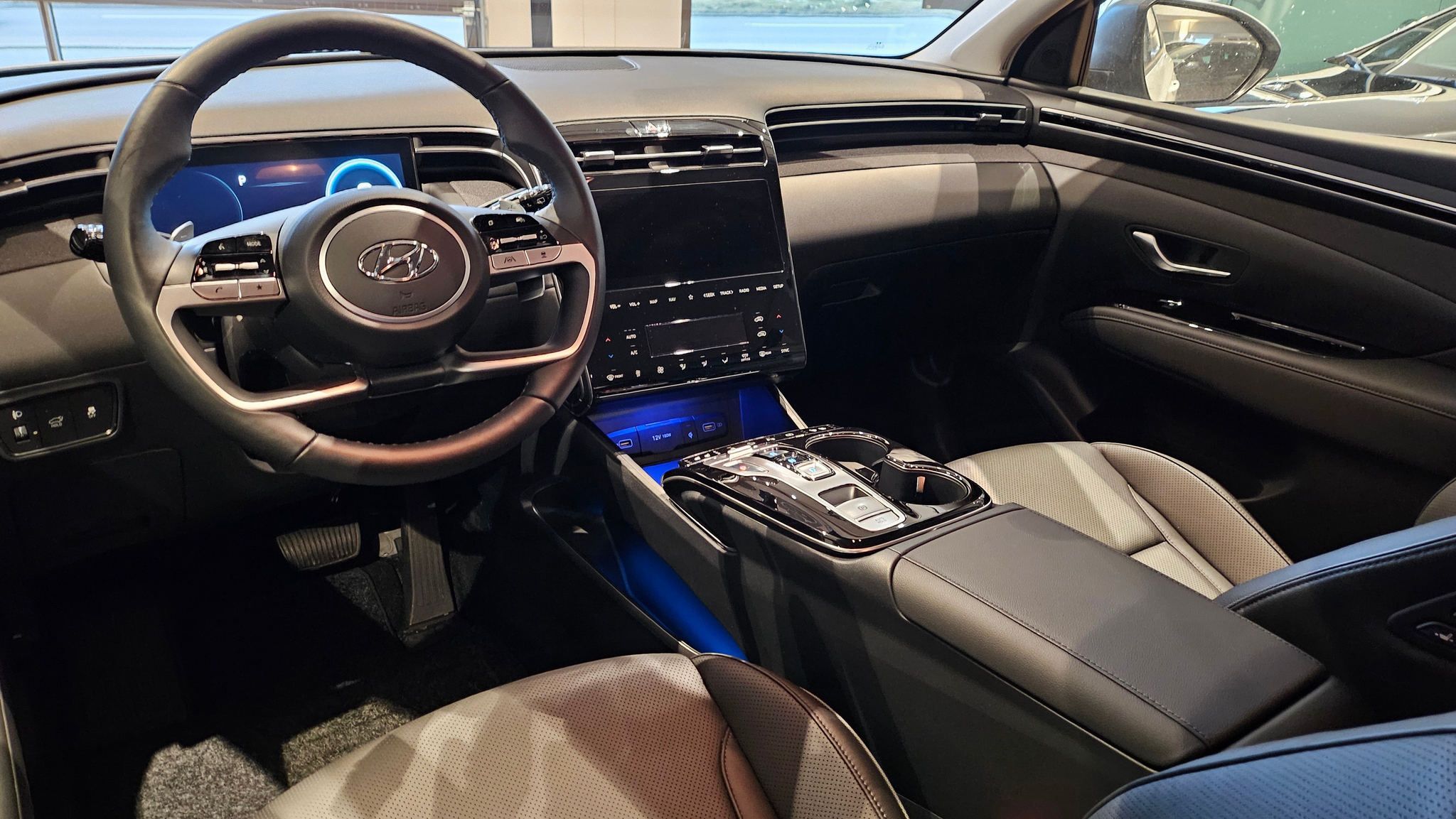 listing desktop thumbnail image 21