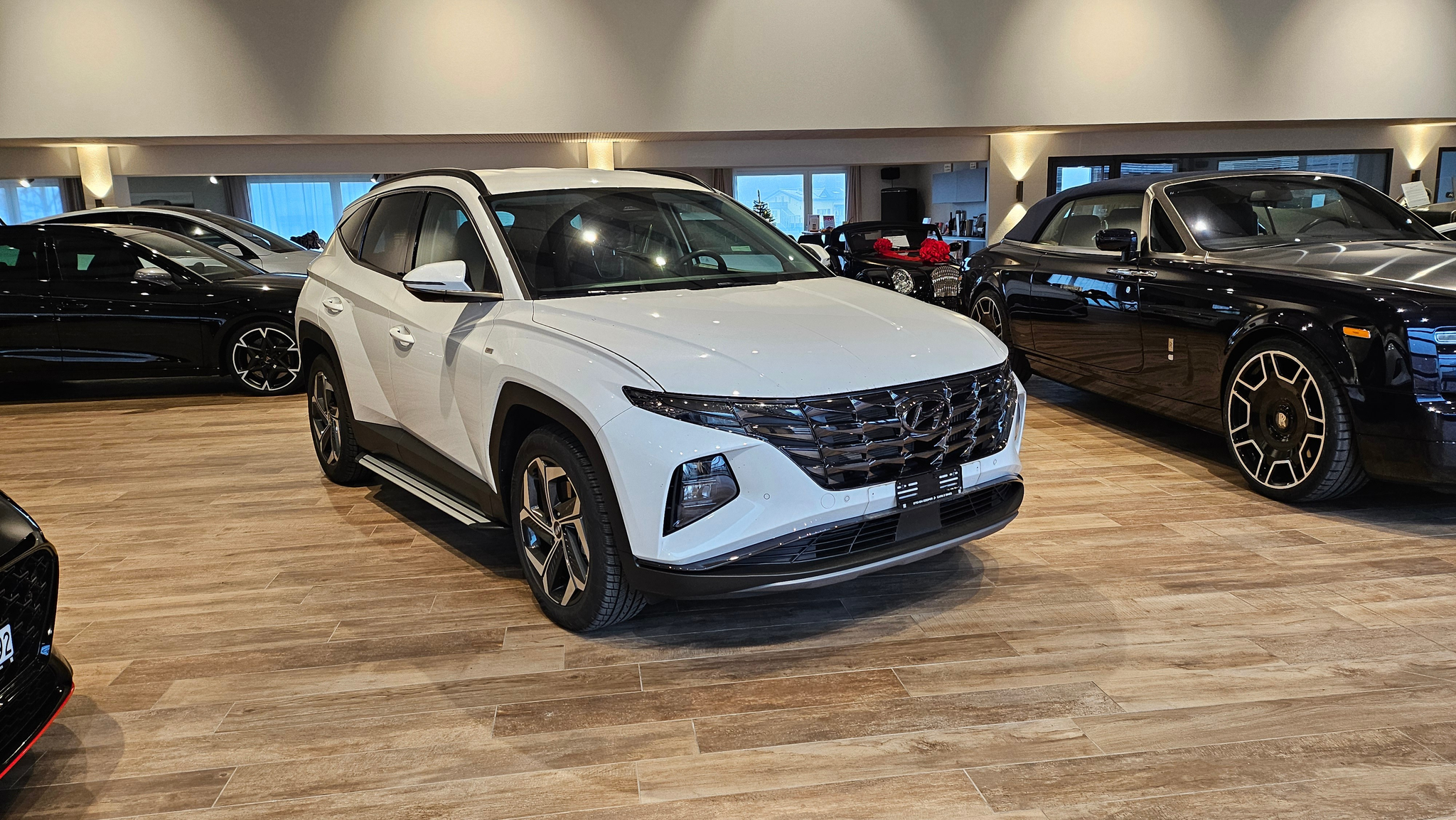 listing desktop thumbnail image 4