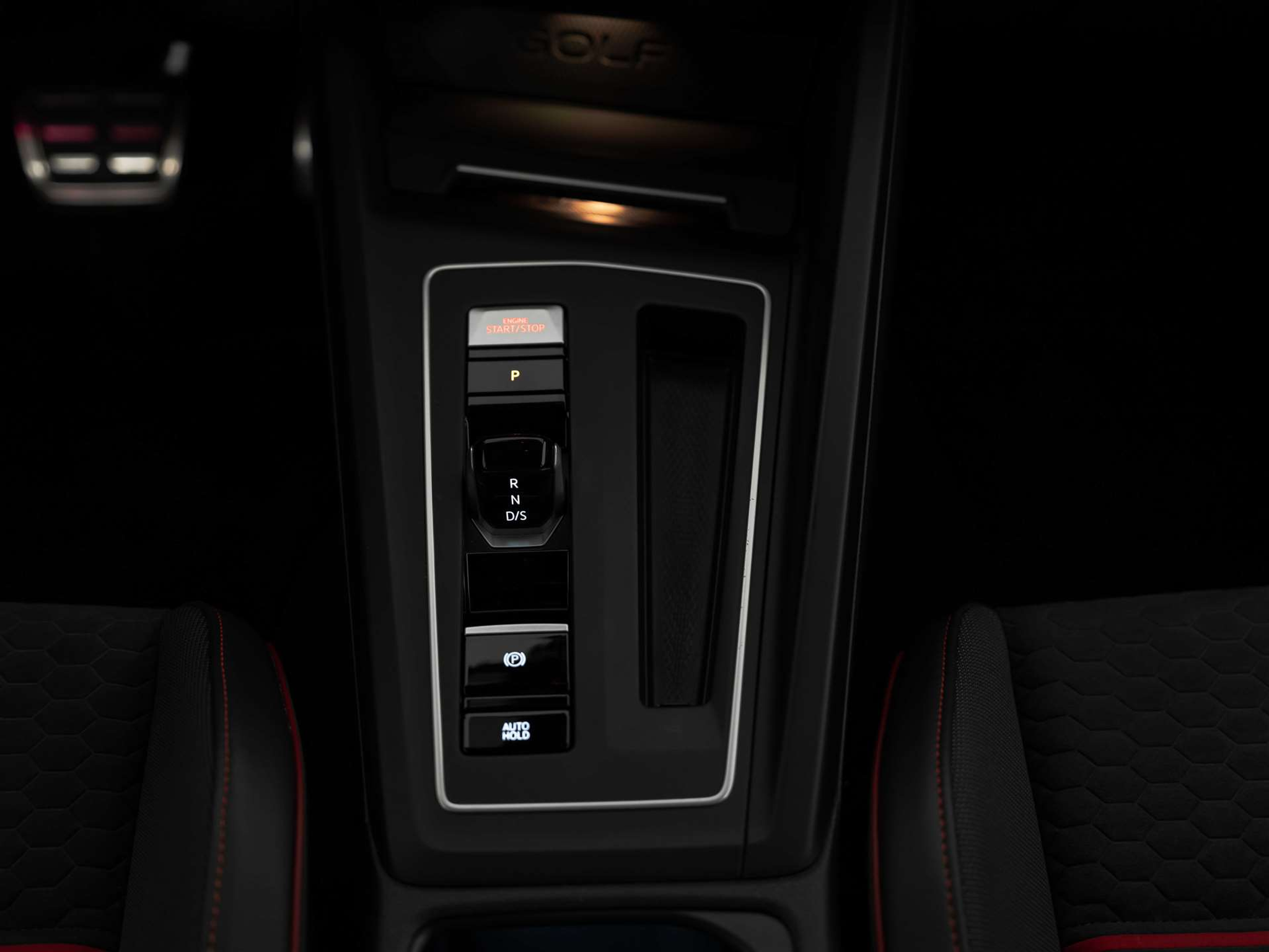 listing desktop thumbnail image 25