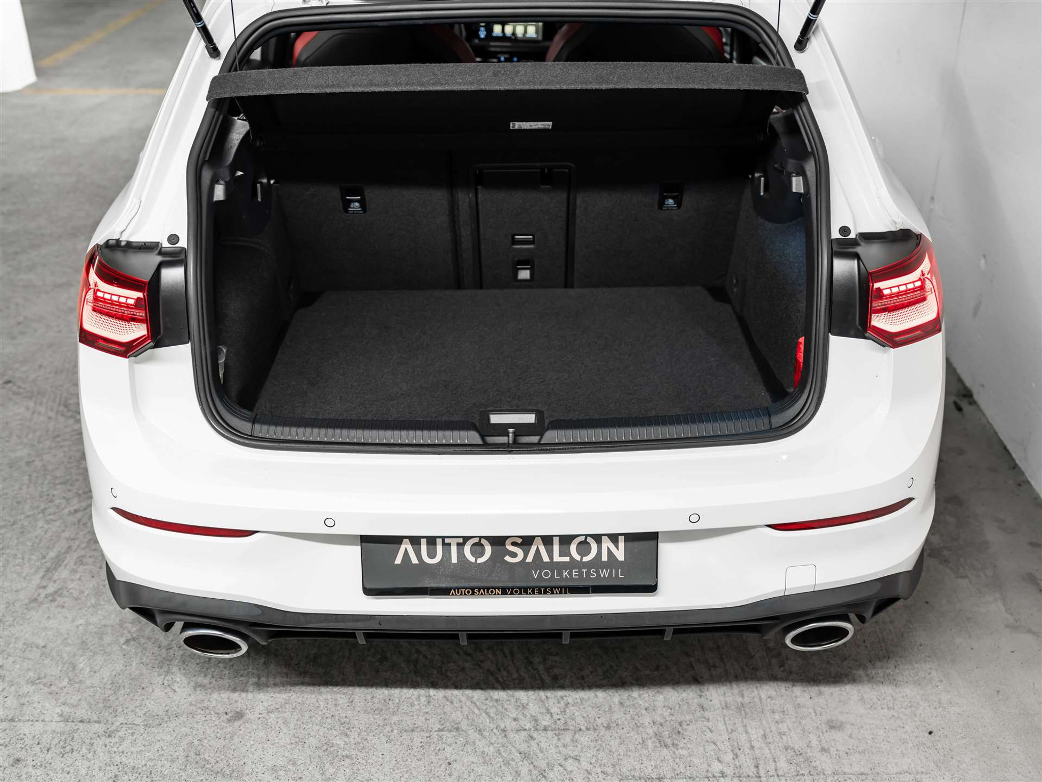 listing desktop thumbnail image 47