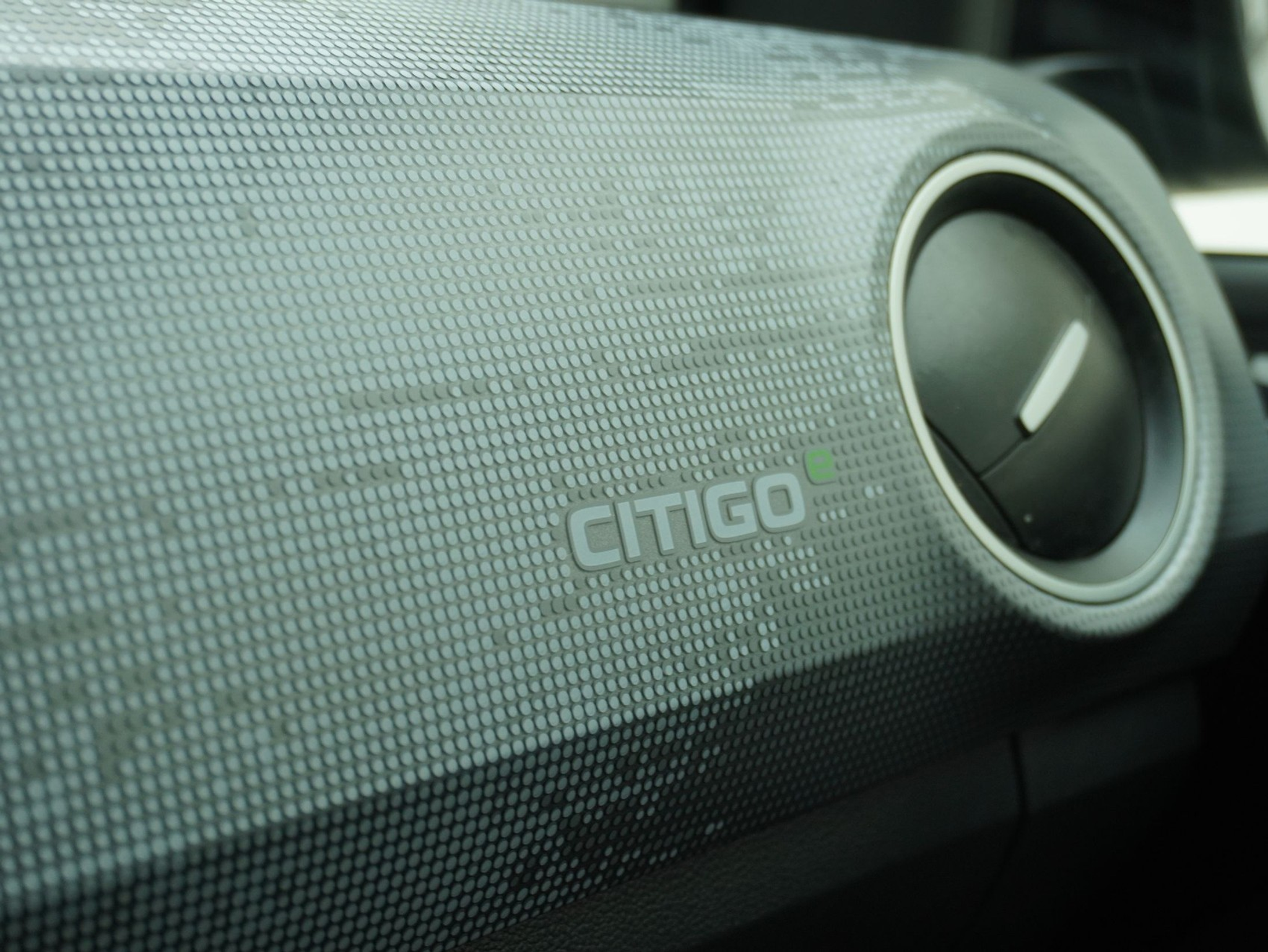 listing desktop thumbnail image 13