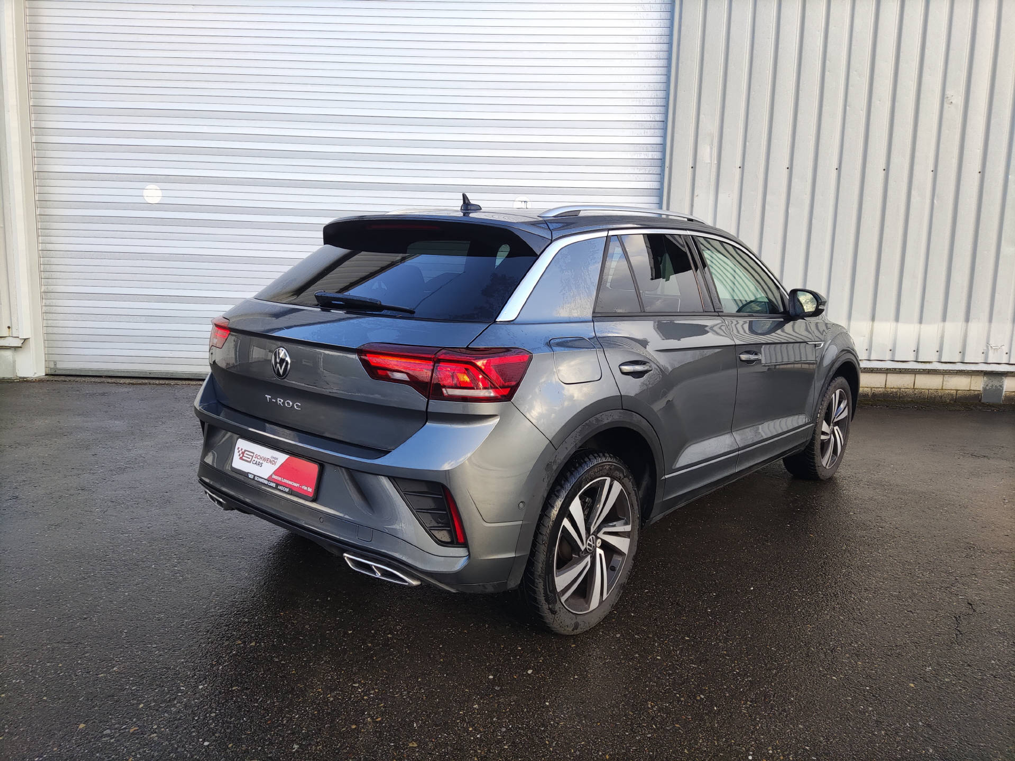 listing desktop thumbnail image 7