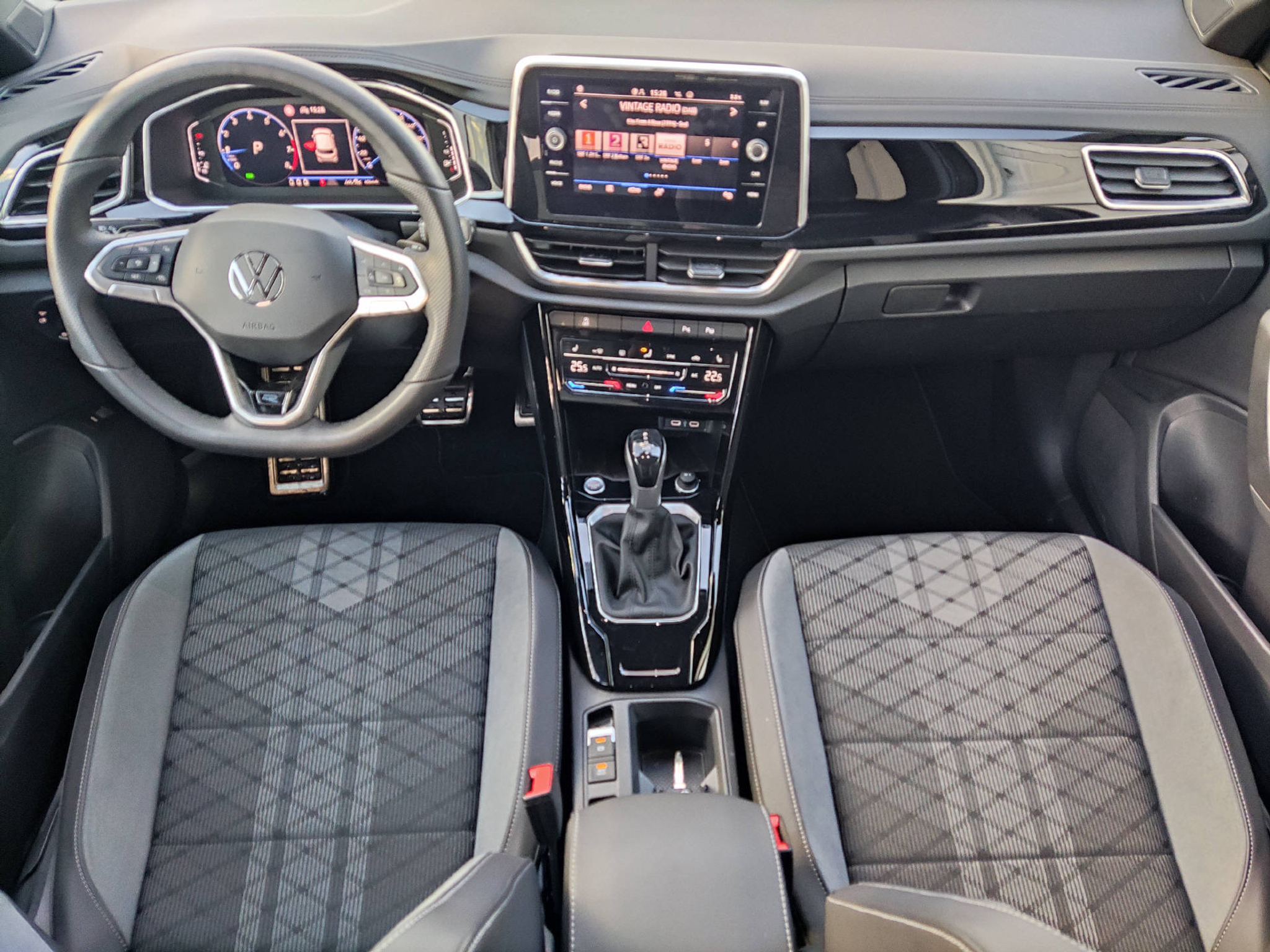 listing desktop thumbnail image 8