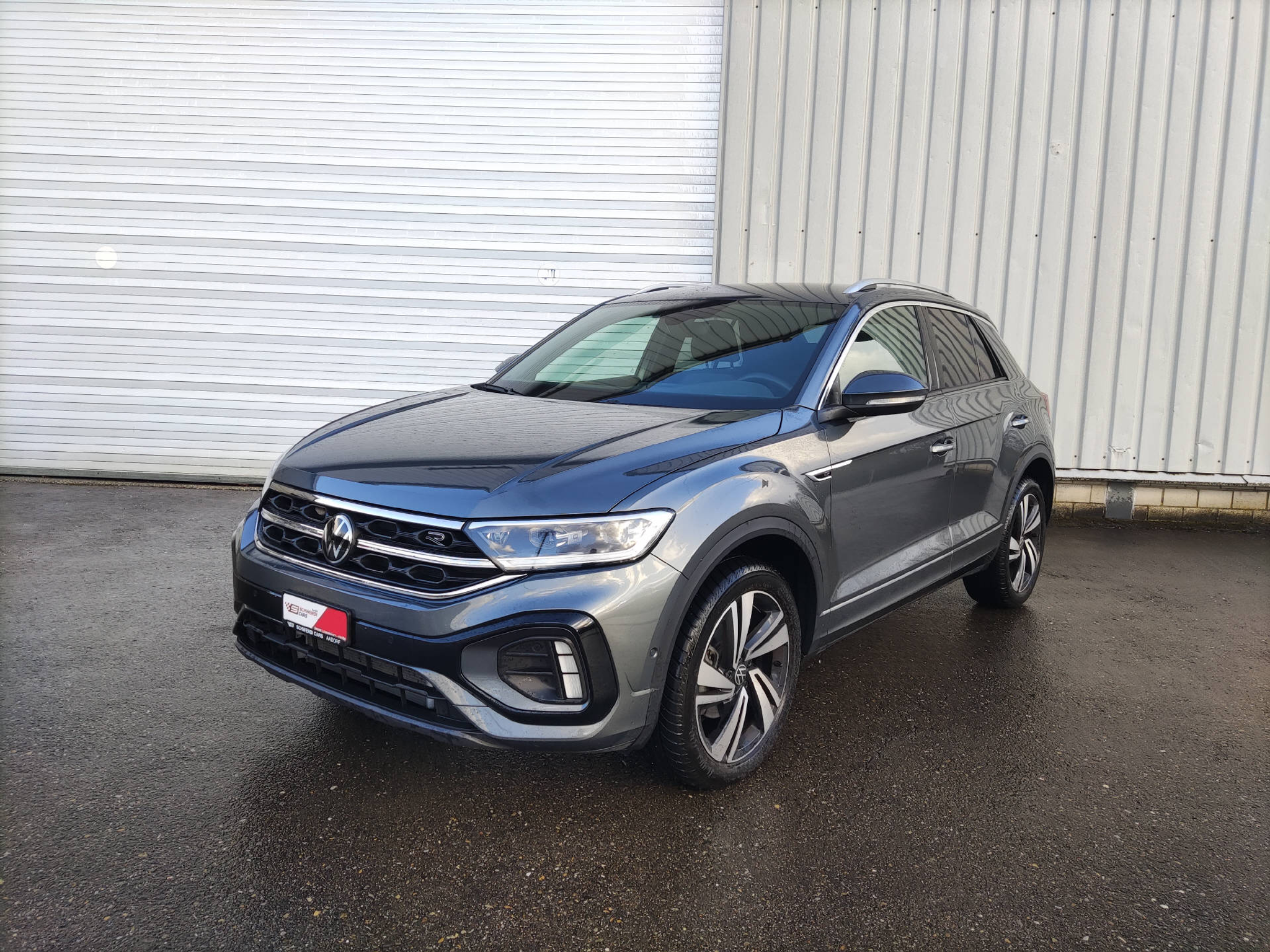 listing desktop thumbnail image 2