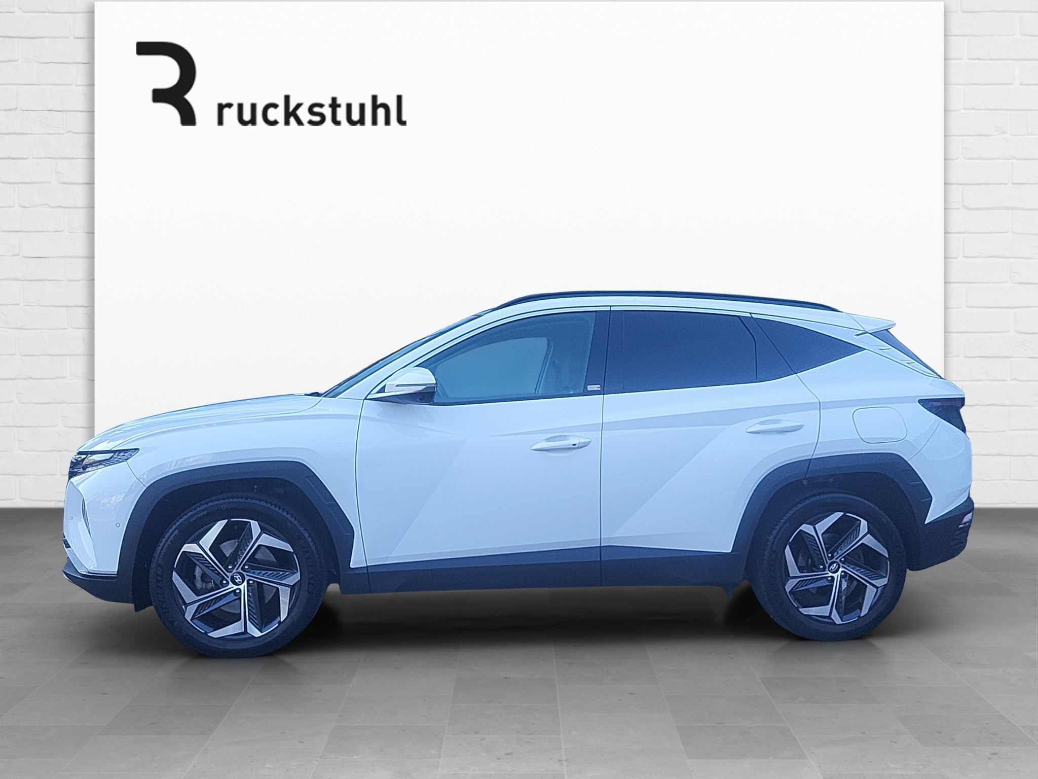 listing desktop thumbnail image 2