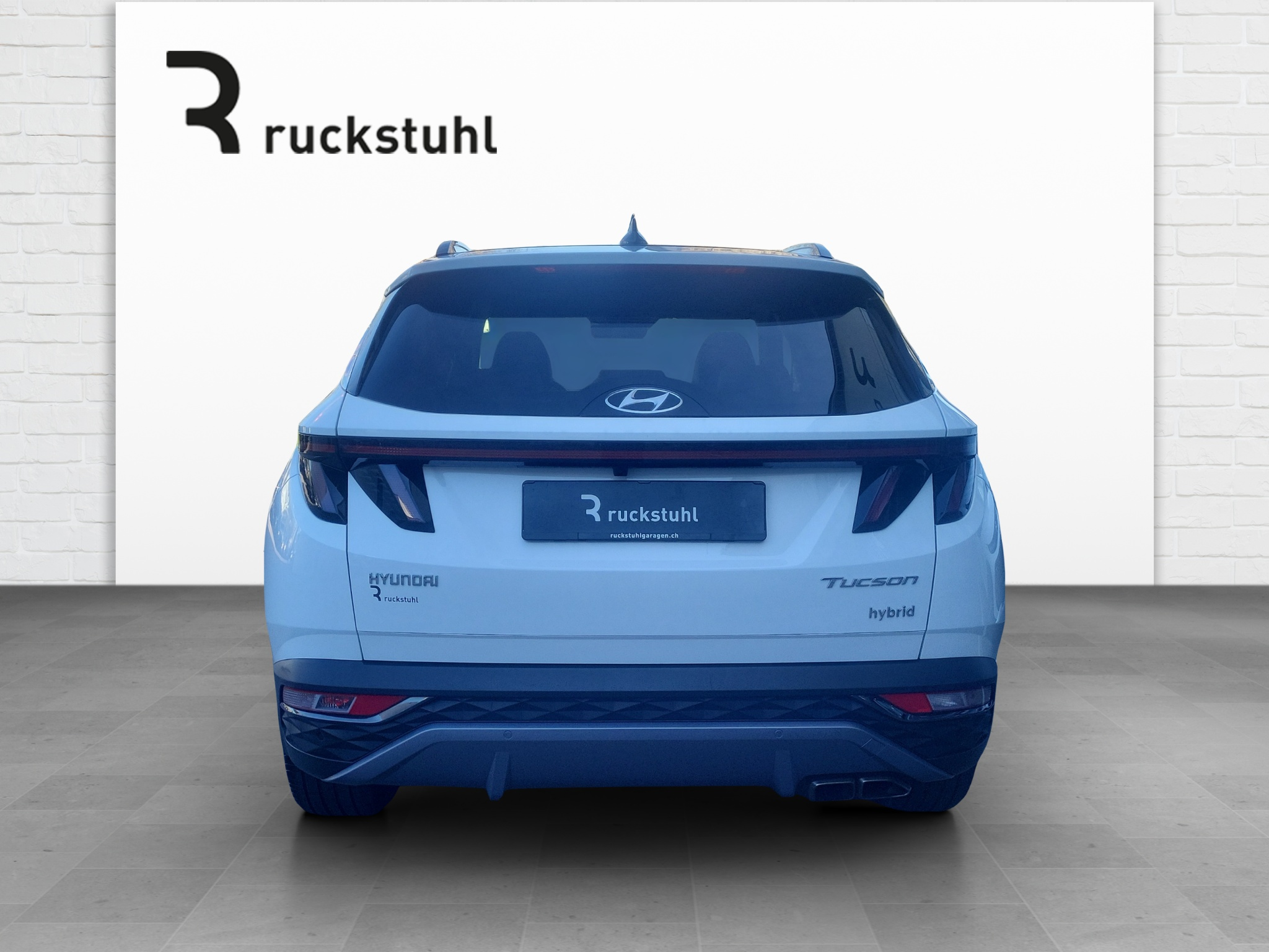 listing desktop thumbnail image 4