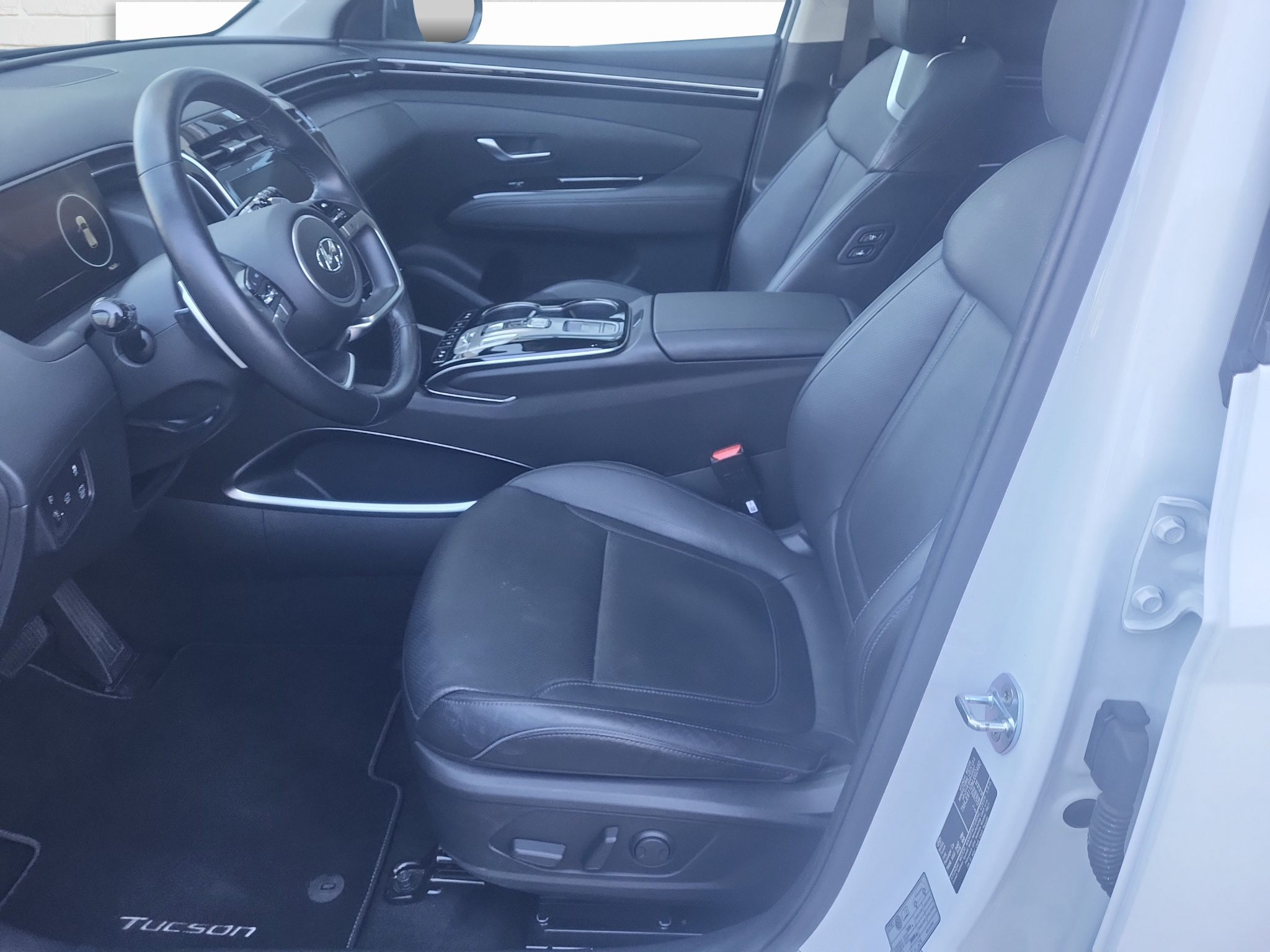 listing desktop thumbnail image 5