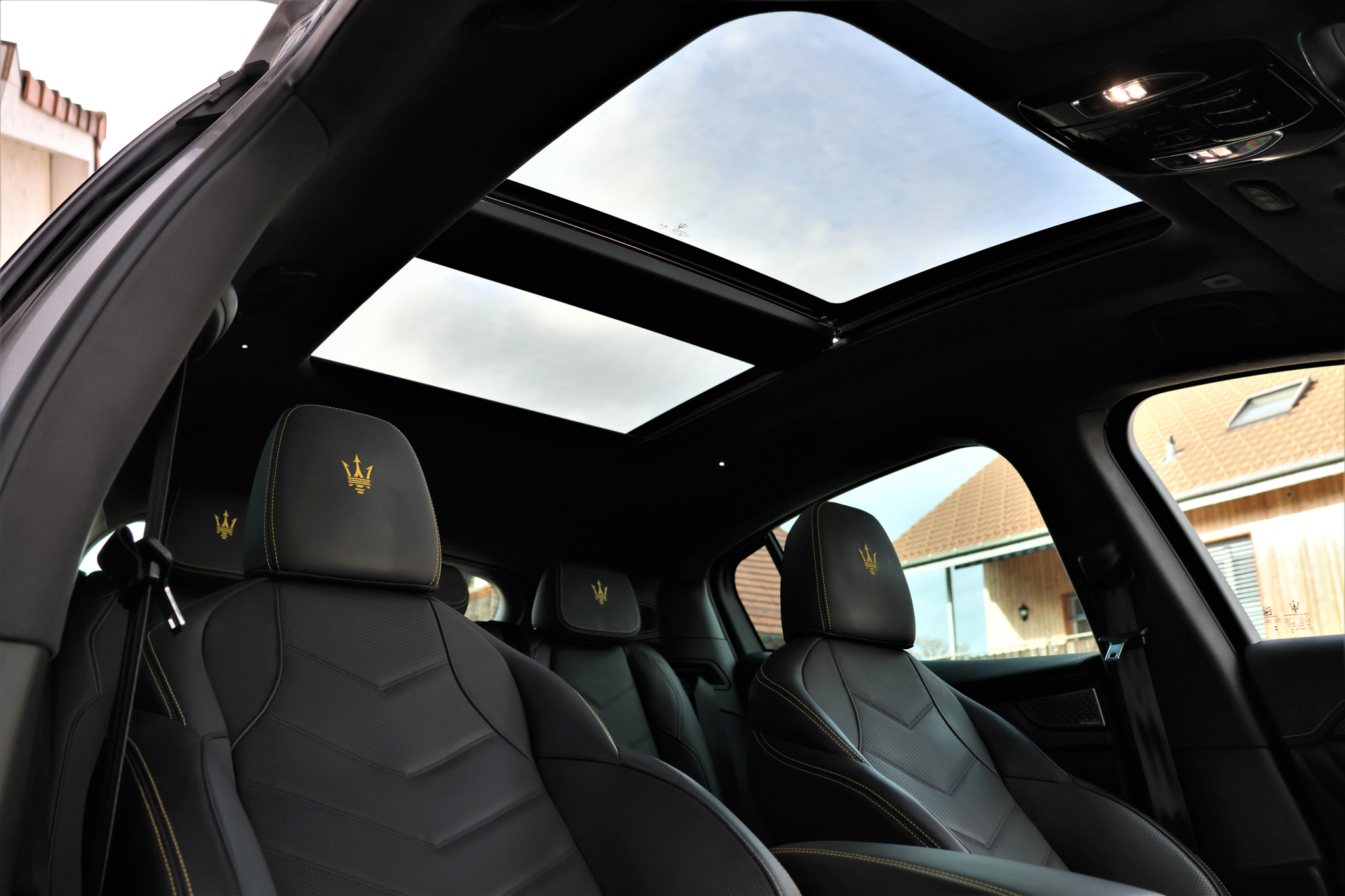 listing desktop thumbnail image 15