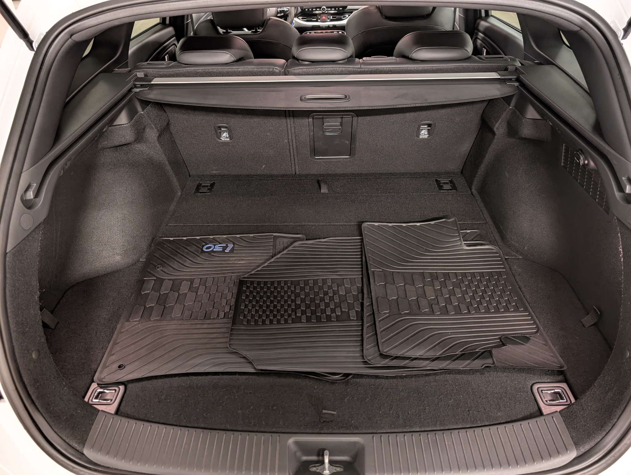 listing desktop thumbnail image 12